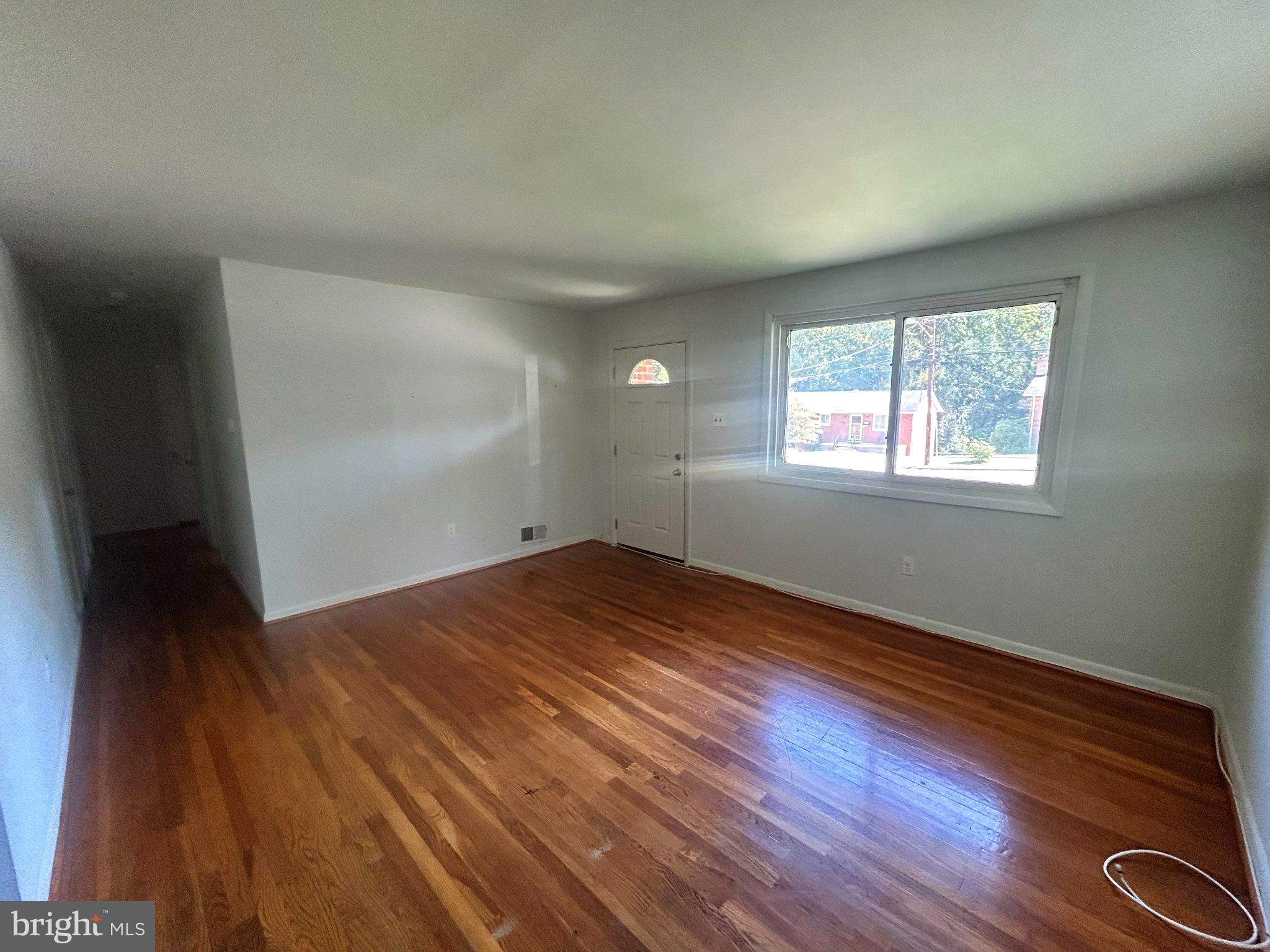 11004 SCHUYLKILL ROAD