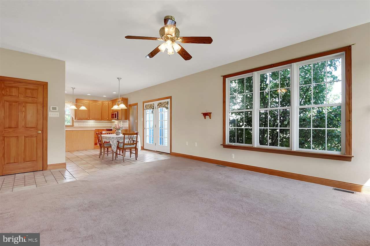 BREECHES BEND - Residential