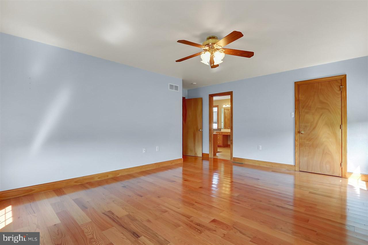 BREECHES BEND - Residential