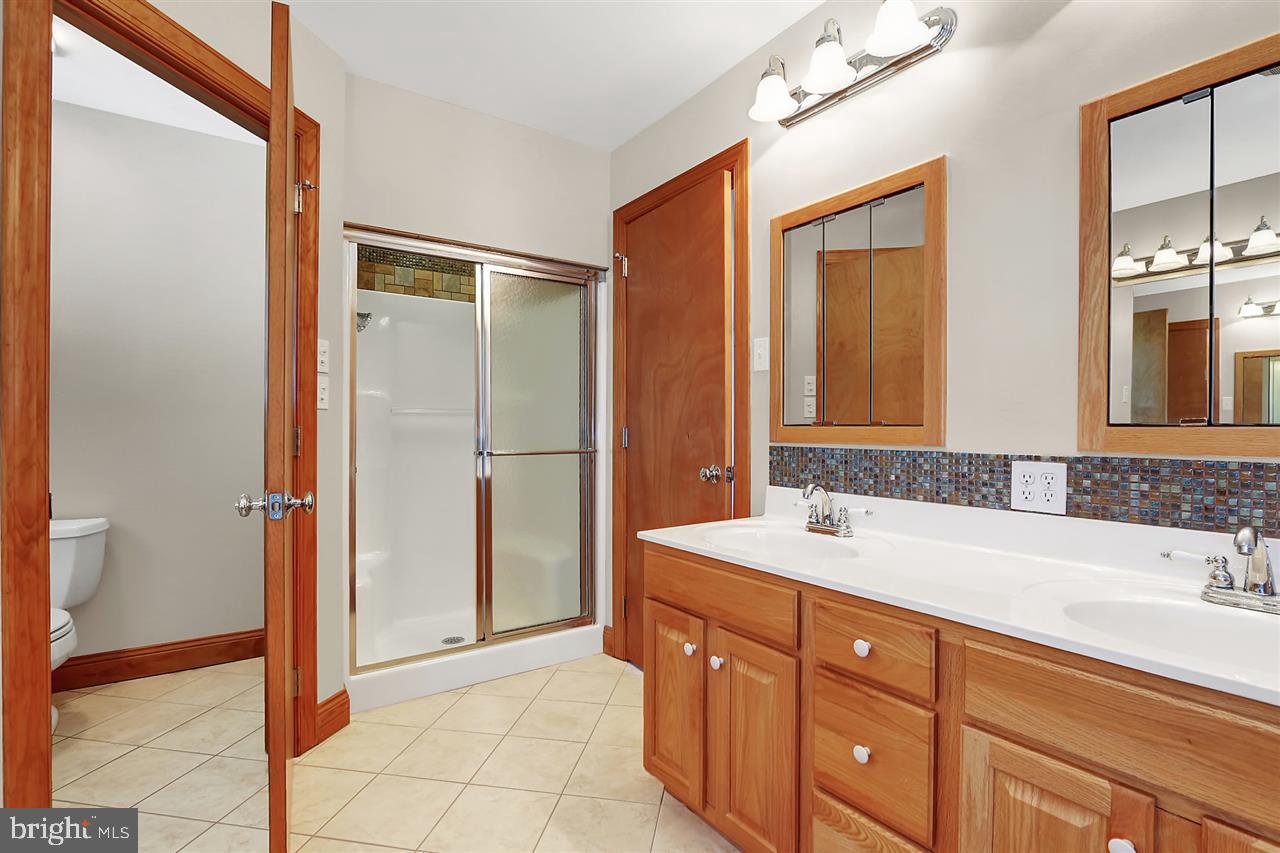 BREECHES BEND - Residential