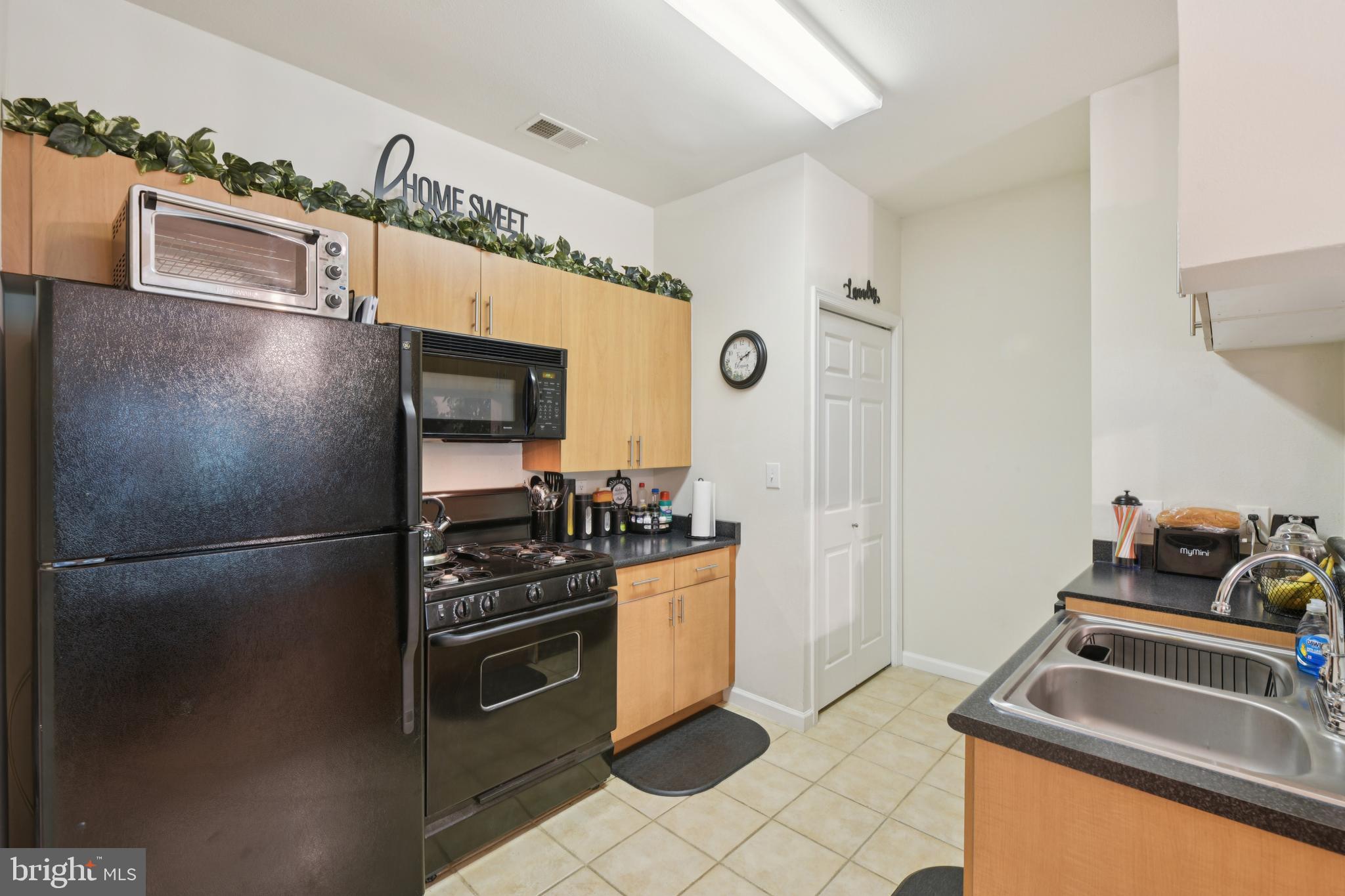 THE ASHMORE - Residential