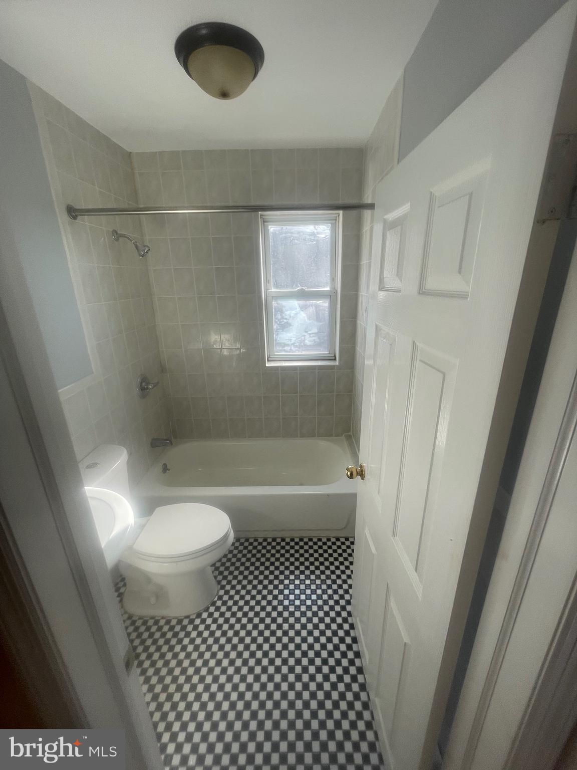 FRANKFORD - Residential