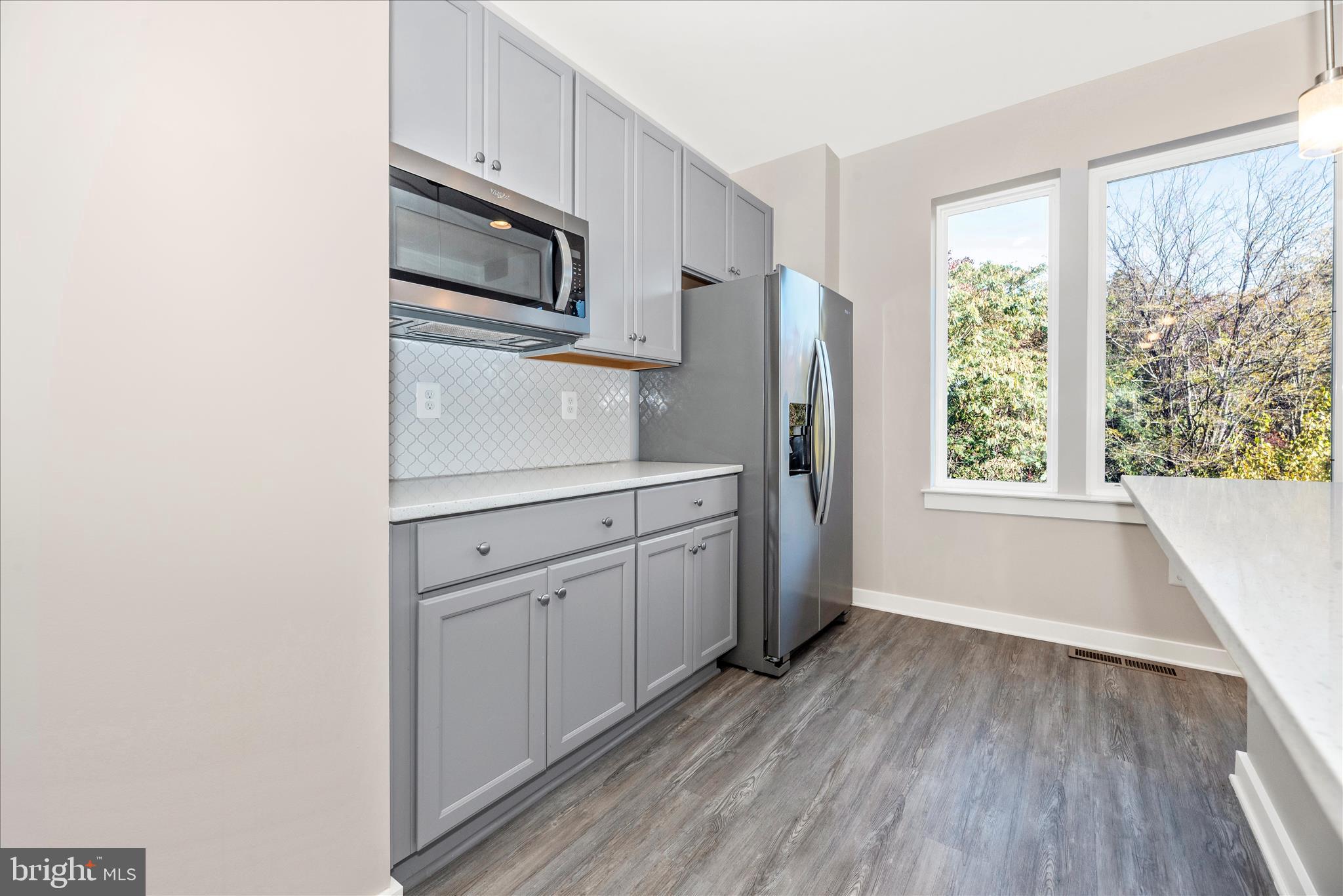 RIVER PLACE - Residential