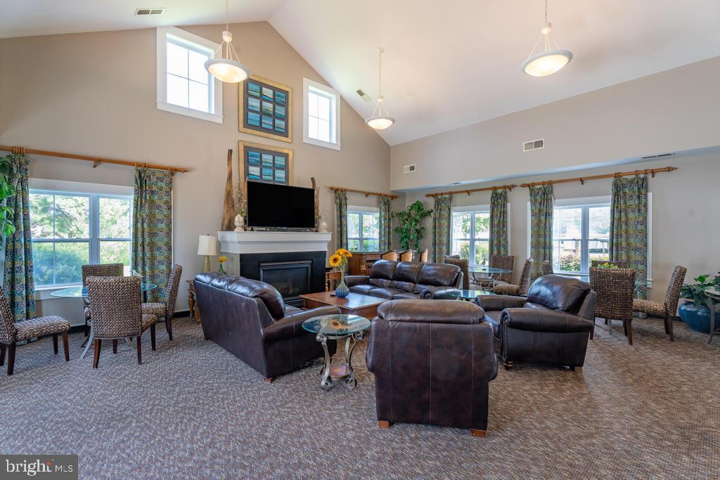 DECATUR FARM - Residential