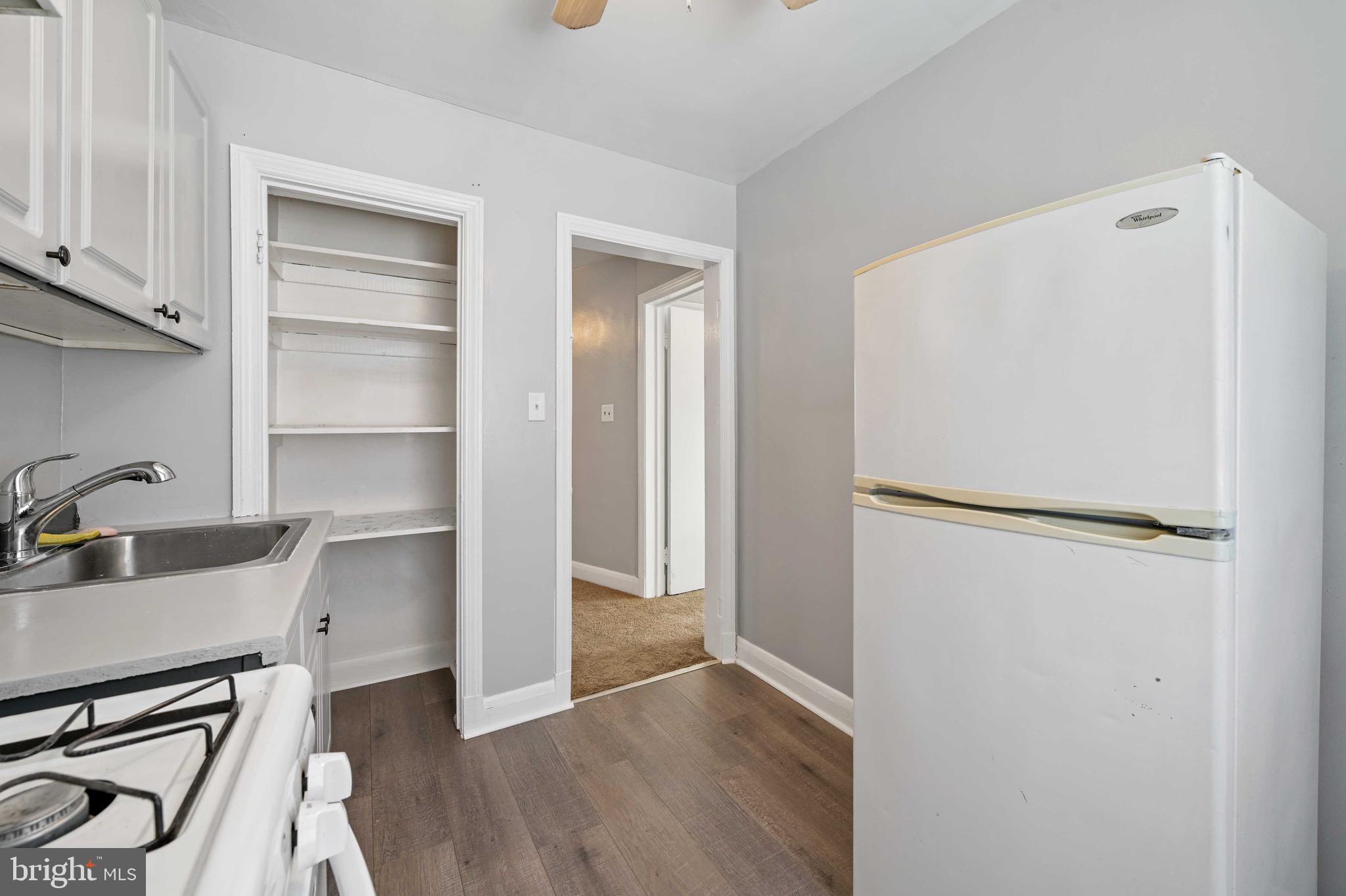 PARKVILLE - Residential Lease