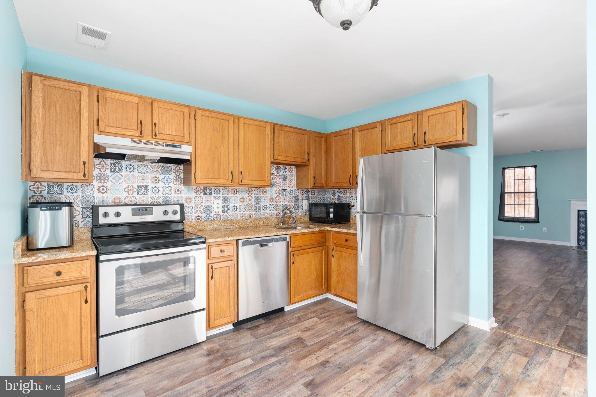 STOCKBRIDGE CONDO - Residential