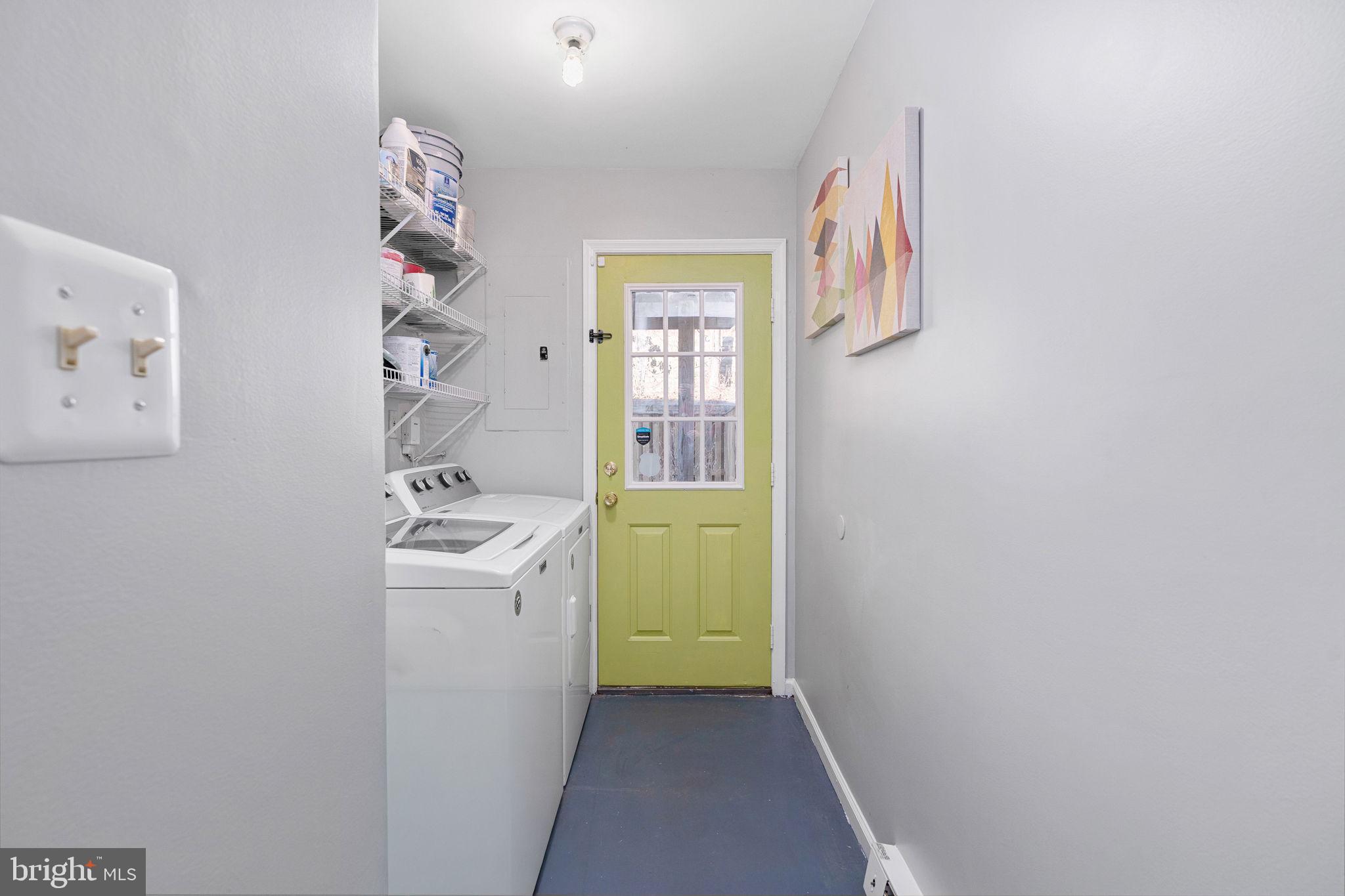 STOCKBRIDGE CONDO - Residential