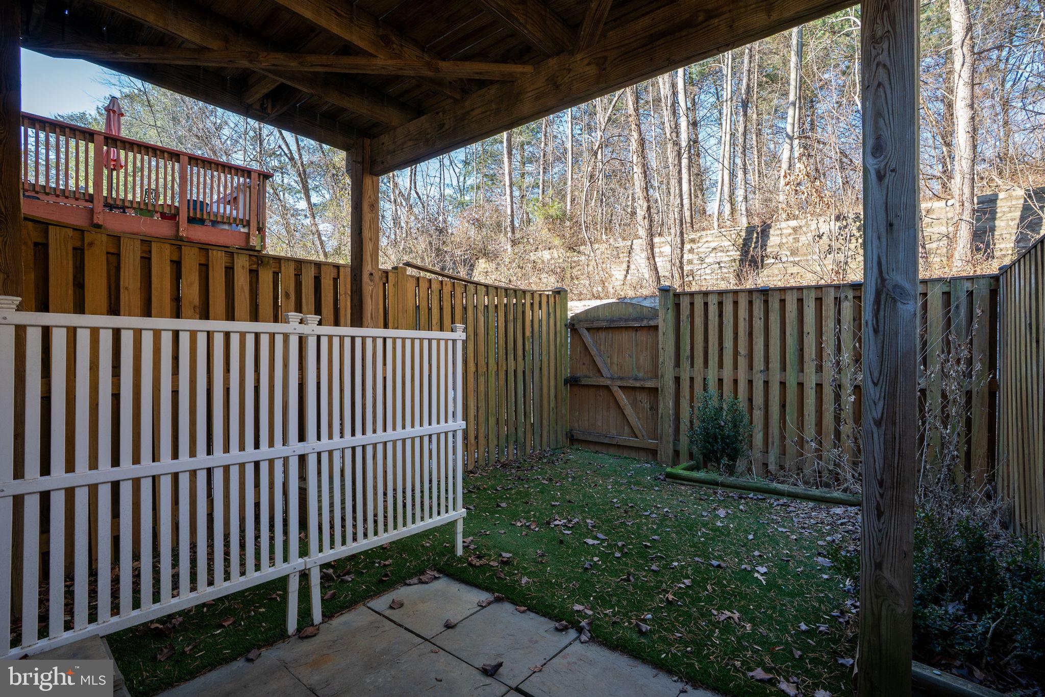 STOCKBRIDGE CONDO - Residential