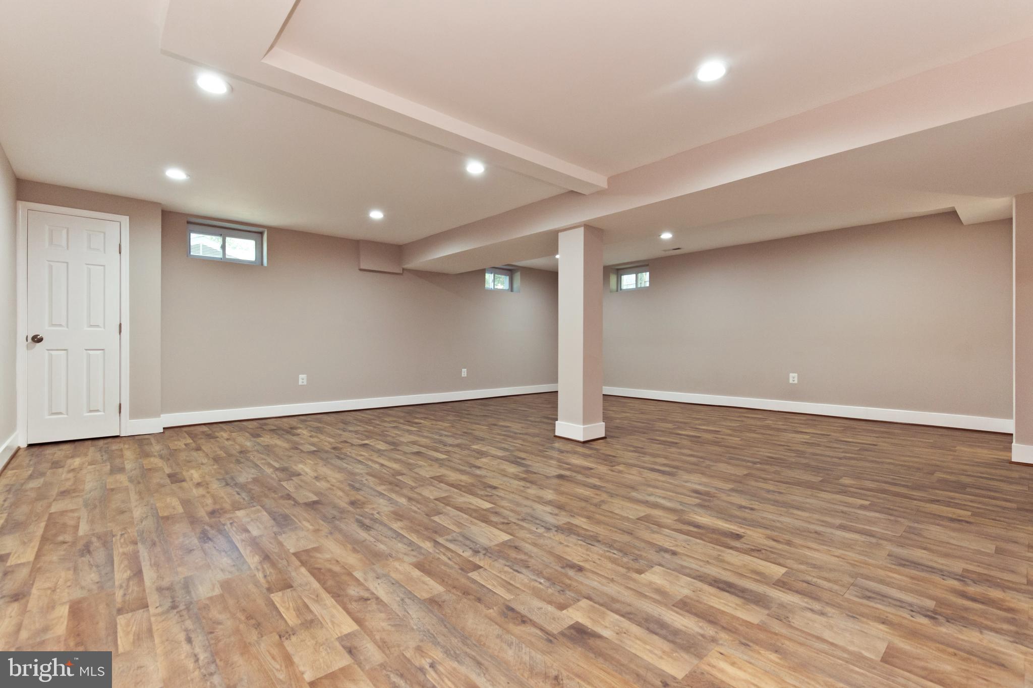 CLOVER HOMES - Residential