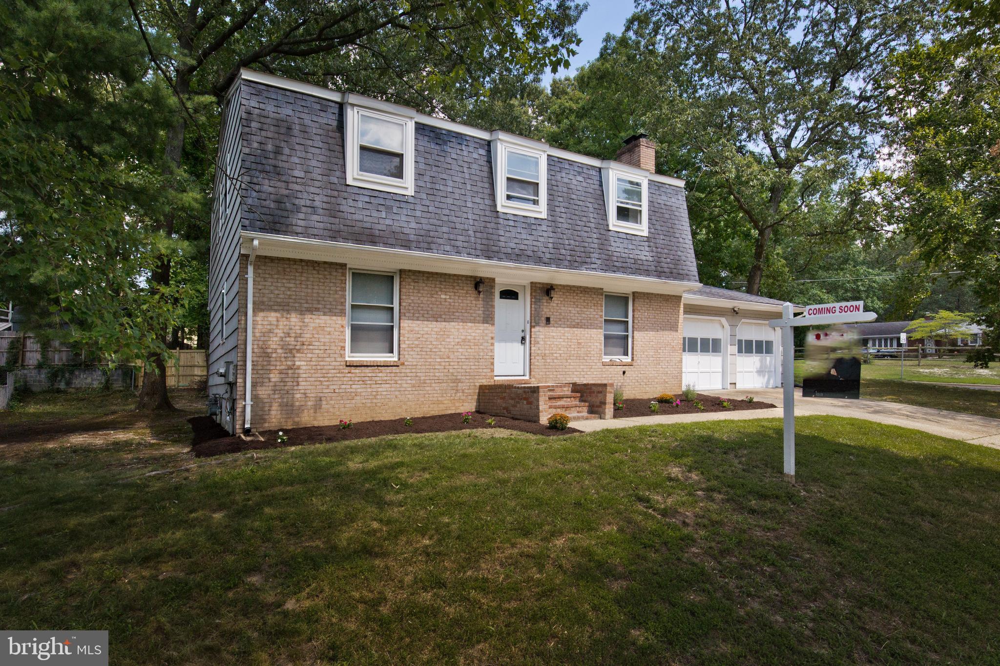 CLOVER HOMES - Residential