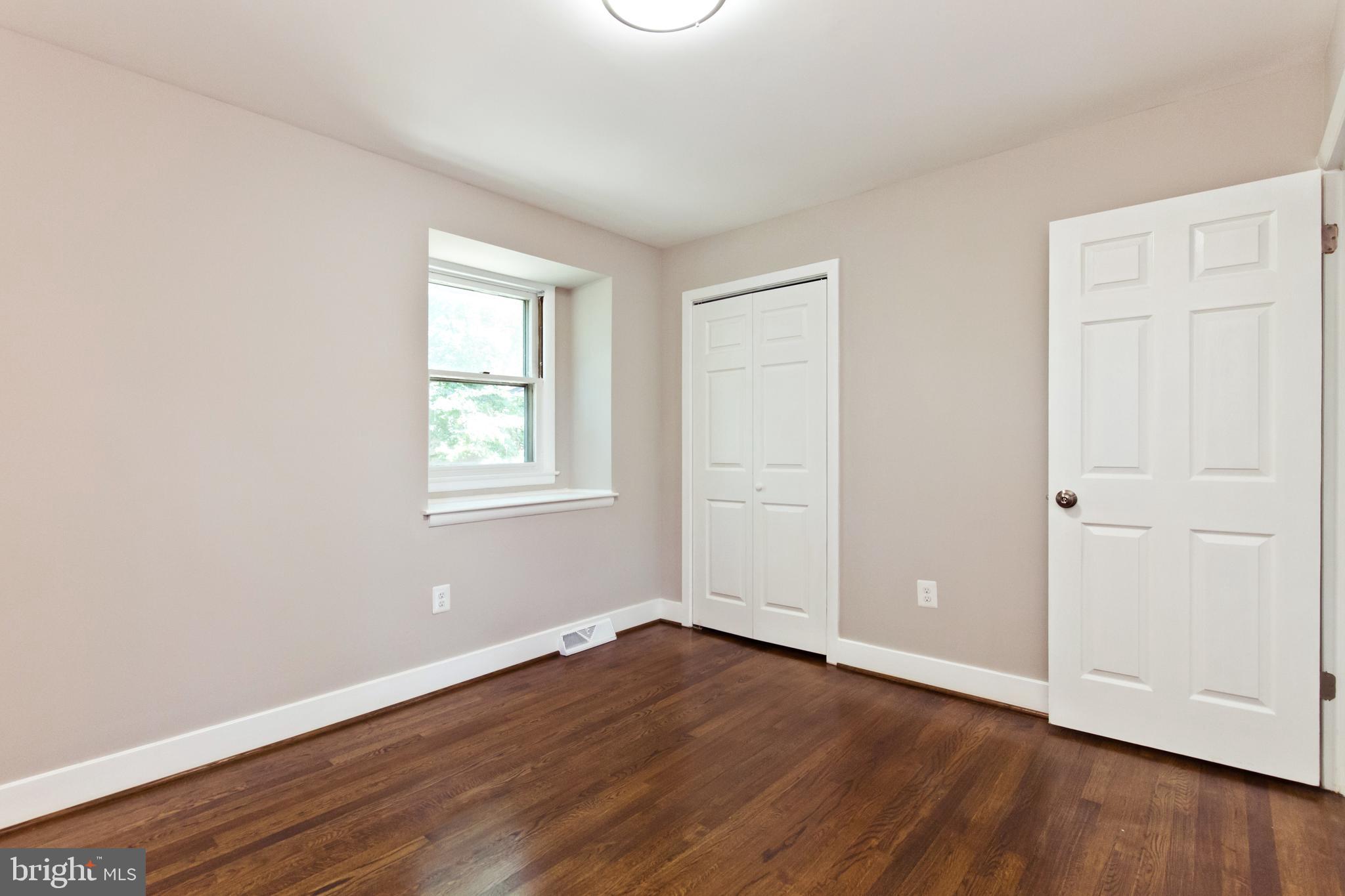 CLOVER HOMES - Residential