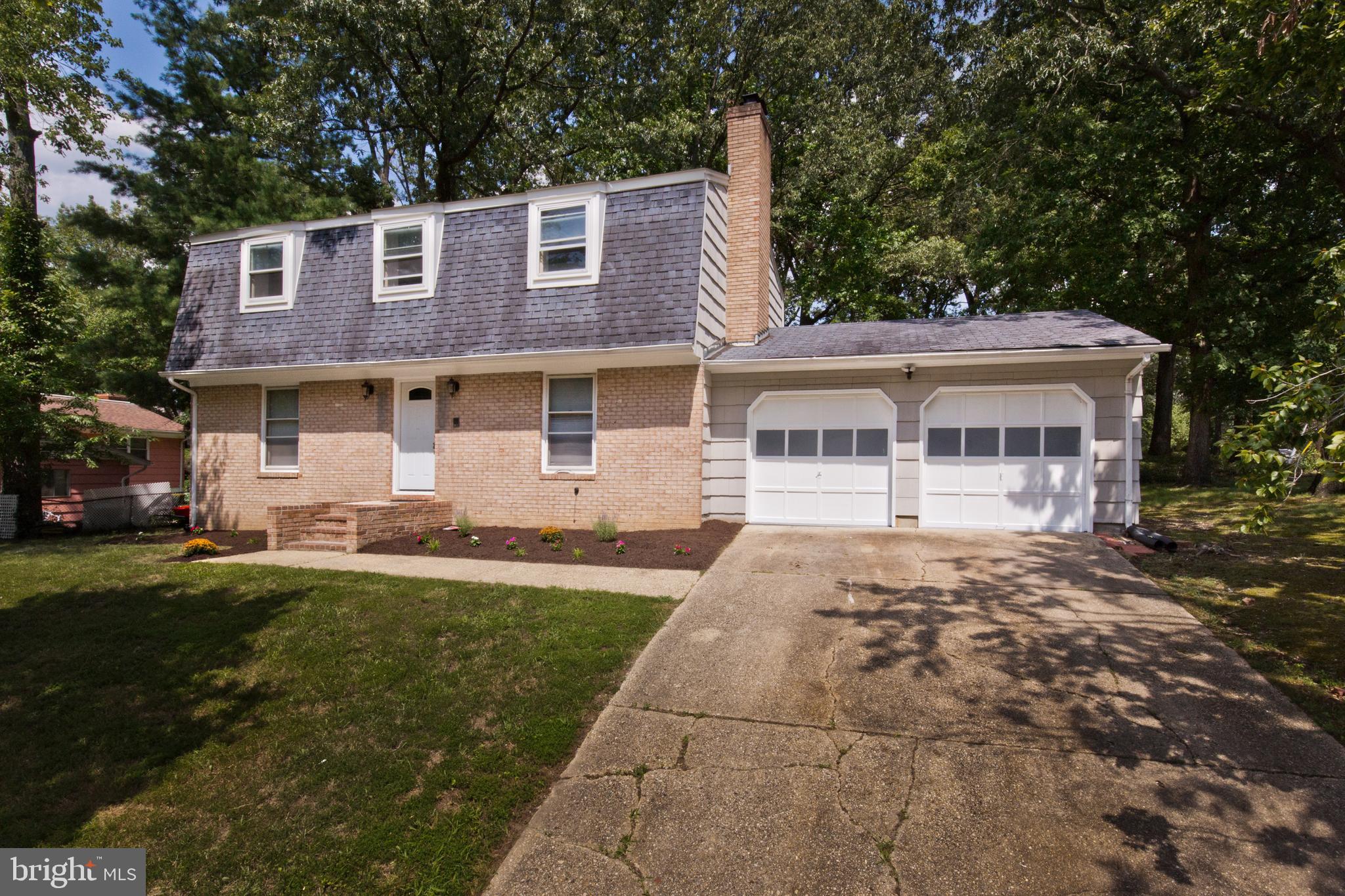 CLOVER HOMES - Residential