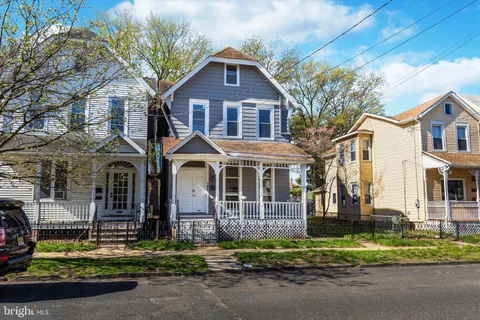 MLS: NJCD2114878