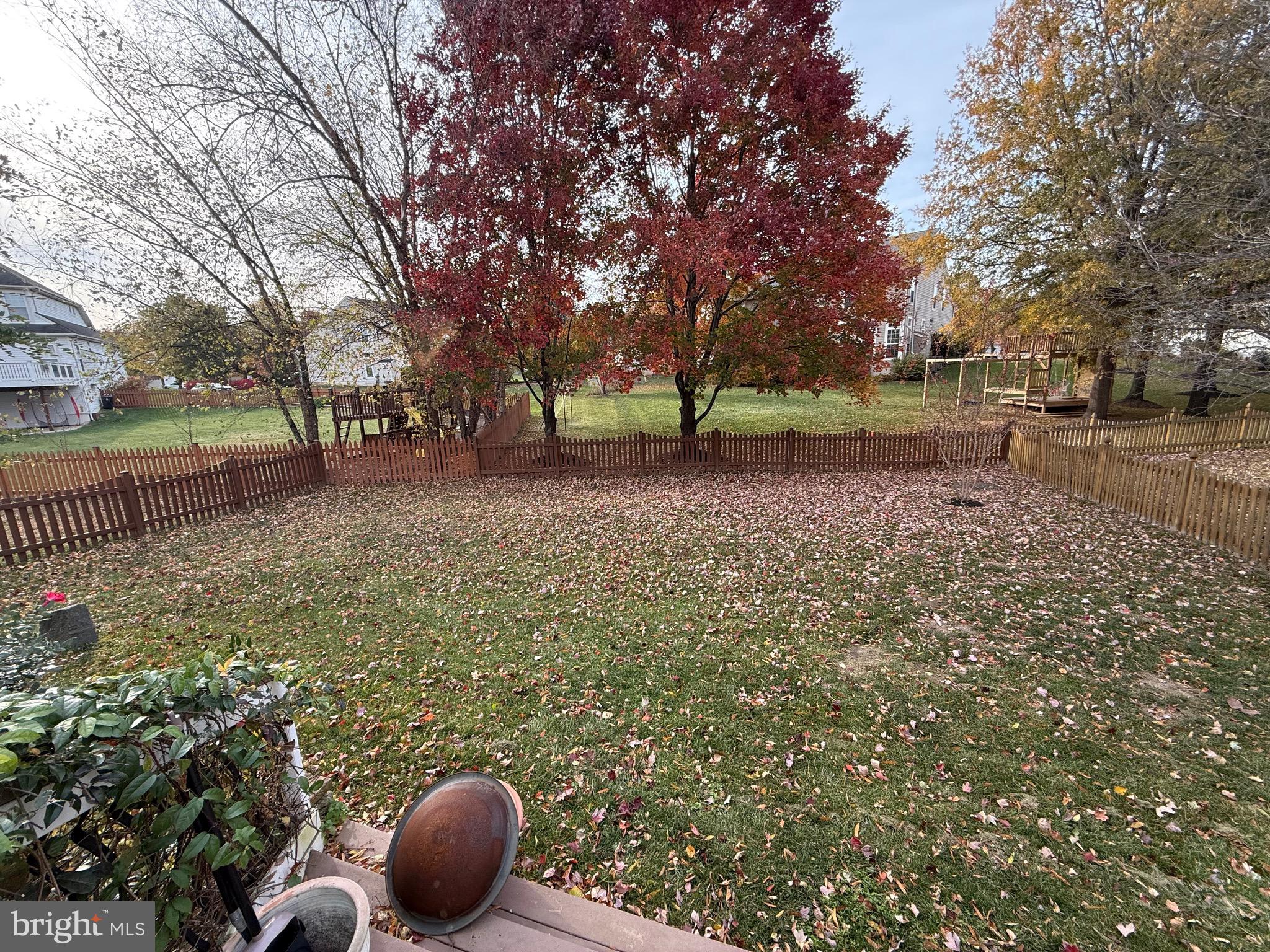 BROADLANDS - Residential Lease