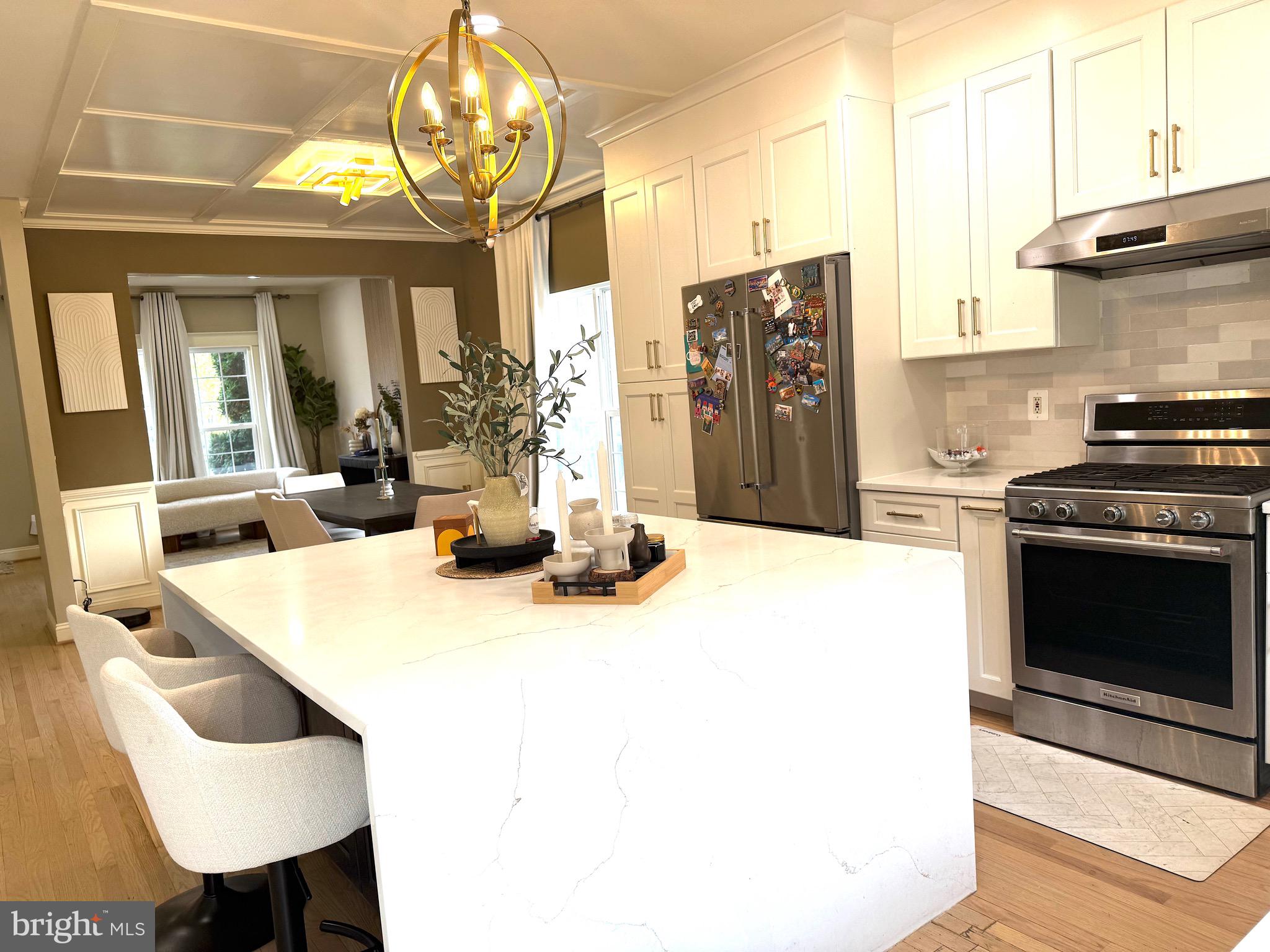 BROADLANDS - Residential Lease