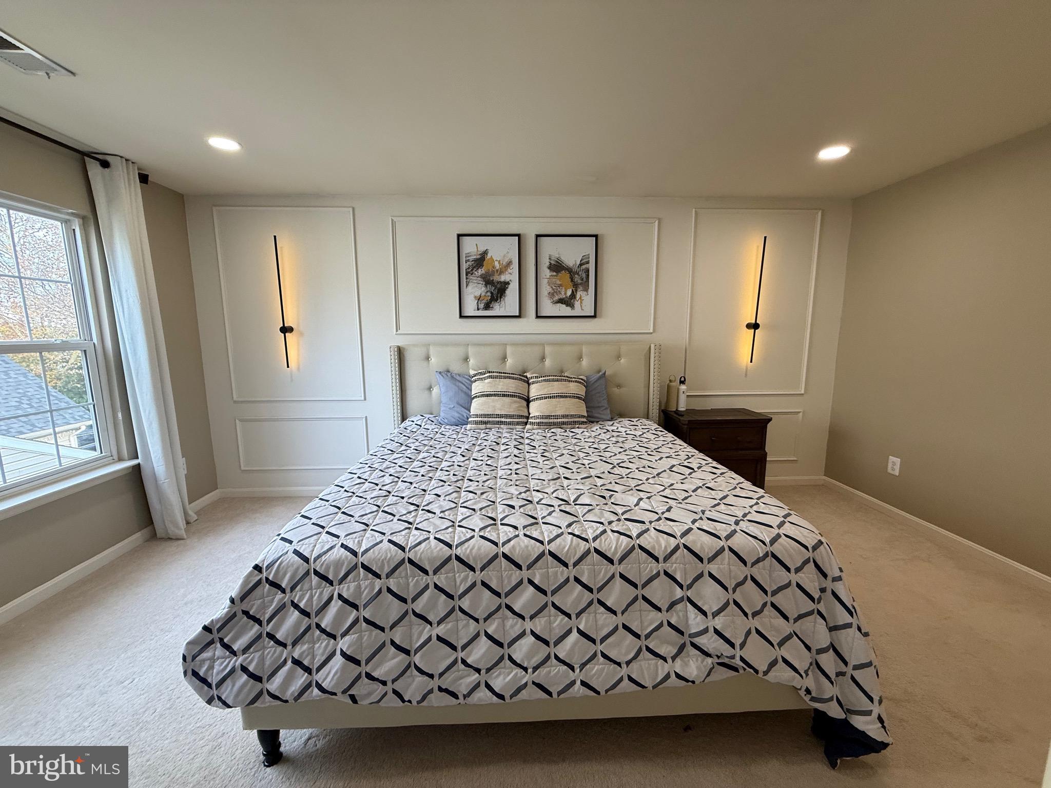 BROADLANDS - Residential Lease