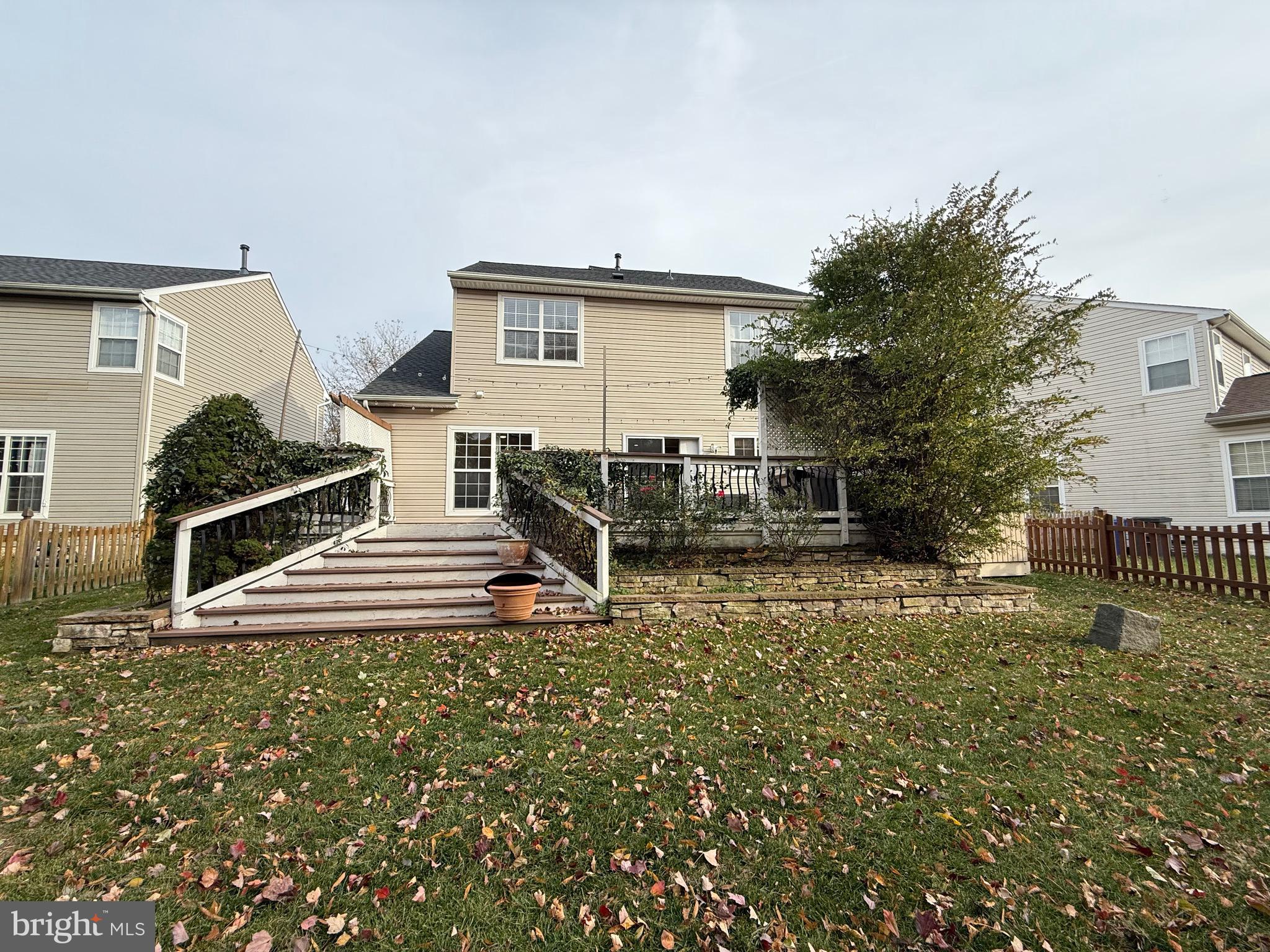 BROADLANDS - Residential Lease