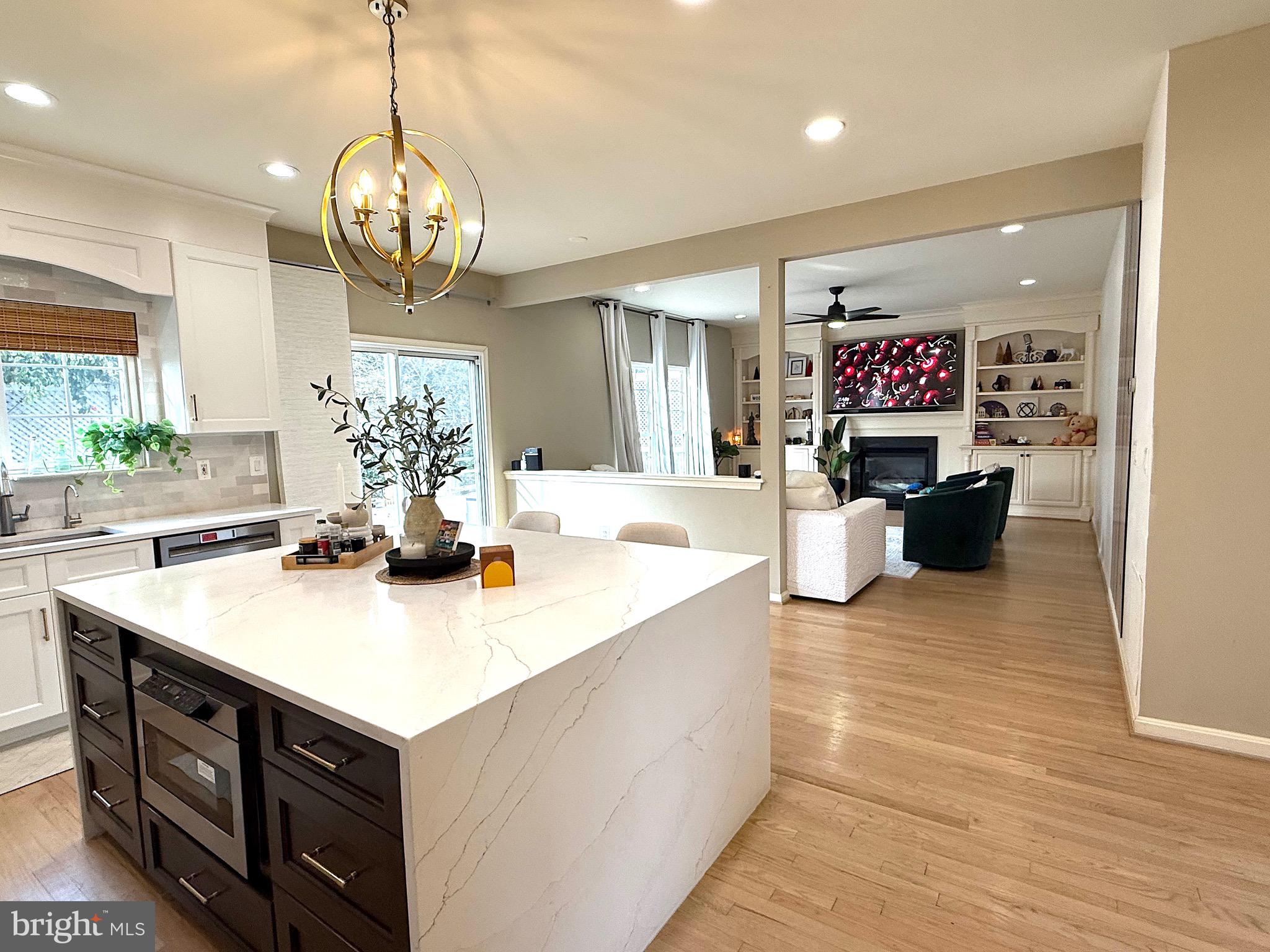 BROADLANDS - Residential Lease