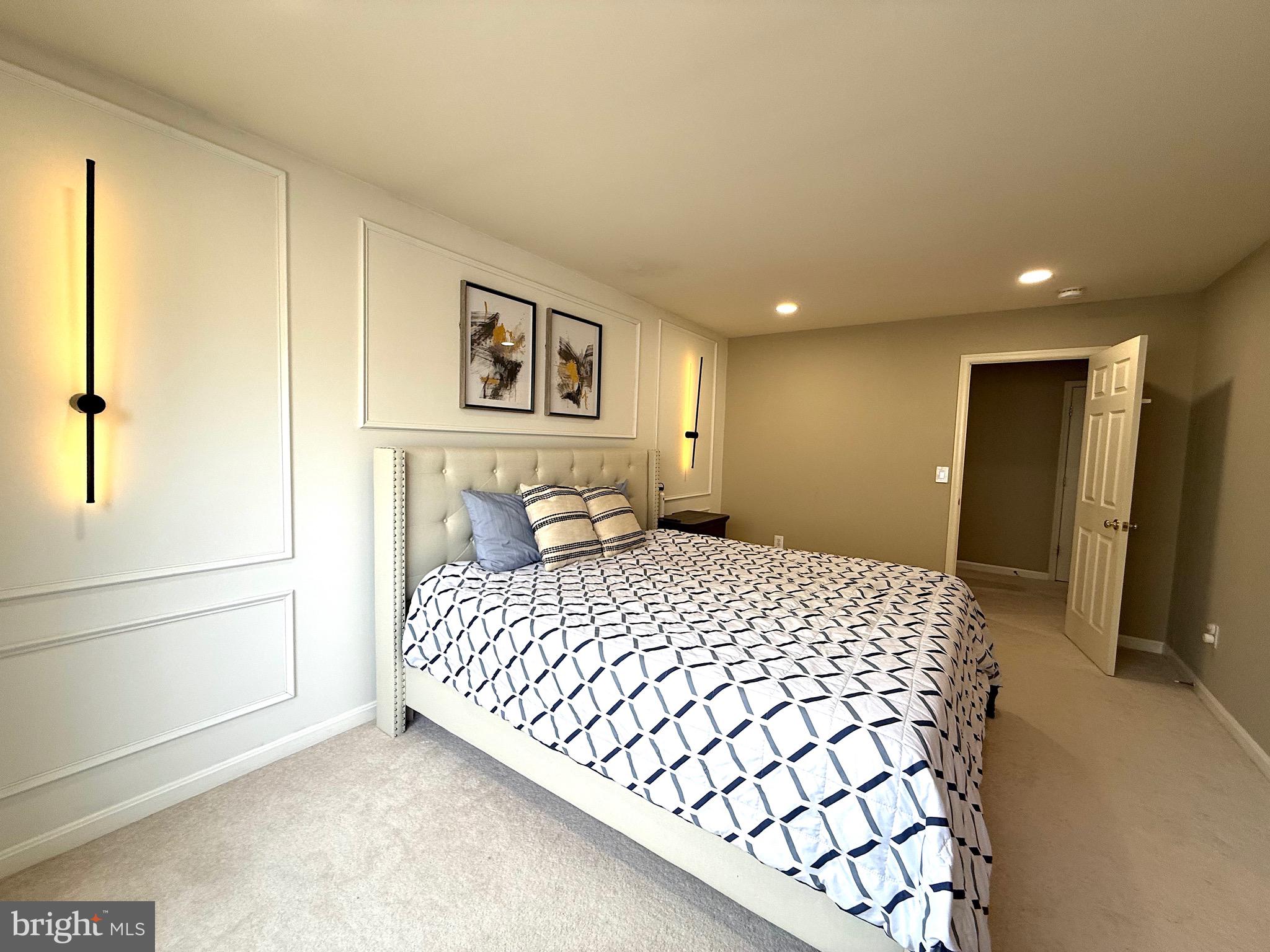 BROADLANDS - Residential Lease