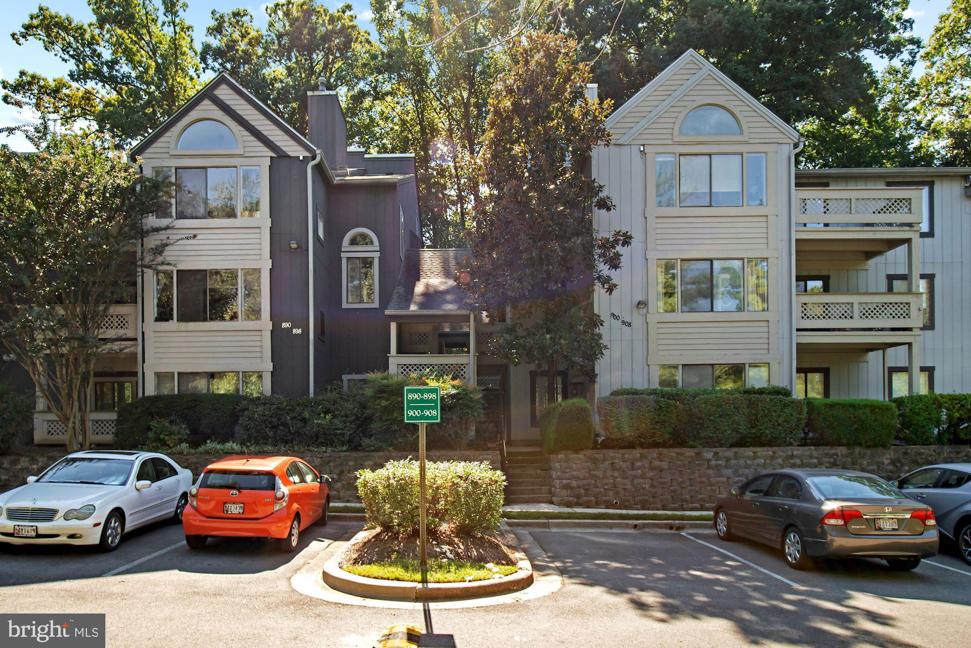 This condo is move-in ready featuring 1 bedroom and 1 bathroom. Enjoy the open concept living and dining room with built in shelving, cozy wood burning fireplace and laminate wood flooring throughout. The living room has direct access to the back patio backing to the trees and common area. The kitchen is spacious with gas range, plenty of storage space and pass through to the dining room. The master bedroom is bright and features a walk-in closet with additional built in shelving. Full bath features a large vanity and linen closet for added storage. The unit has laundry space with full sized washer and dryer. Community includes private swimming pool, jogging/walking paths, and common areas. Easy access to I-270, Rt. 355, and public transit. Walking Distance to shopping and local parks. Blohm Park is across the street with serene paths for walking, jogging, biking and has a small pond. Don't forget to view the virtual tour of this home.