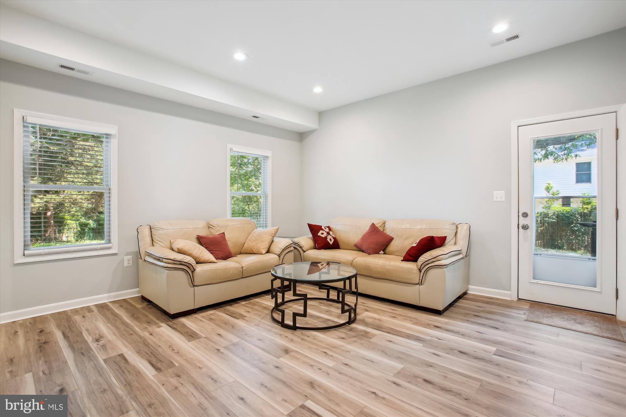 SPRINGFIELD - Residential