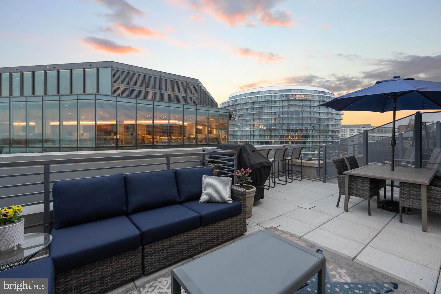 525 WATER STREET SW 403