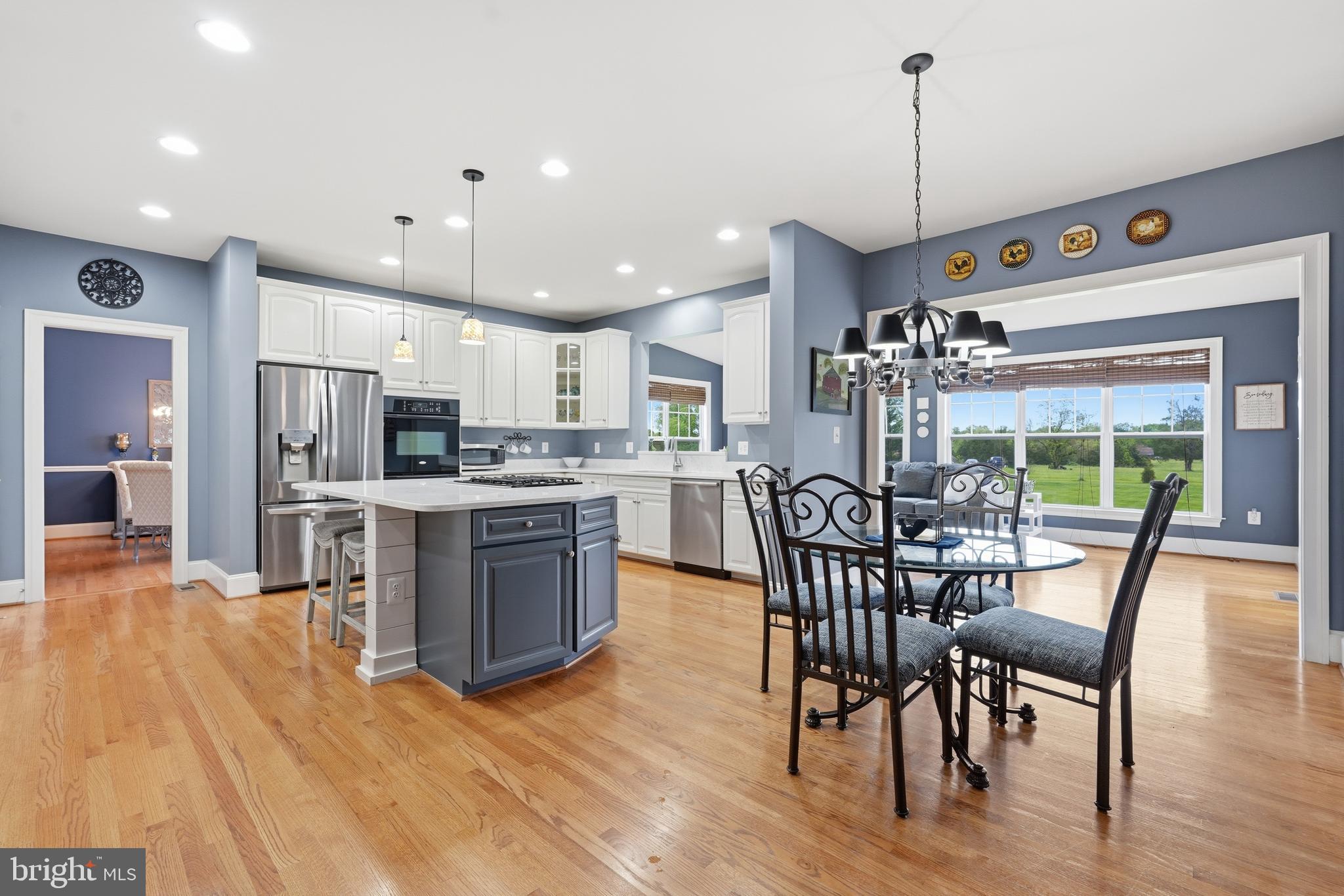 BROOKSIDE - Residential
