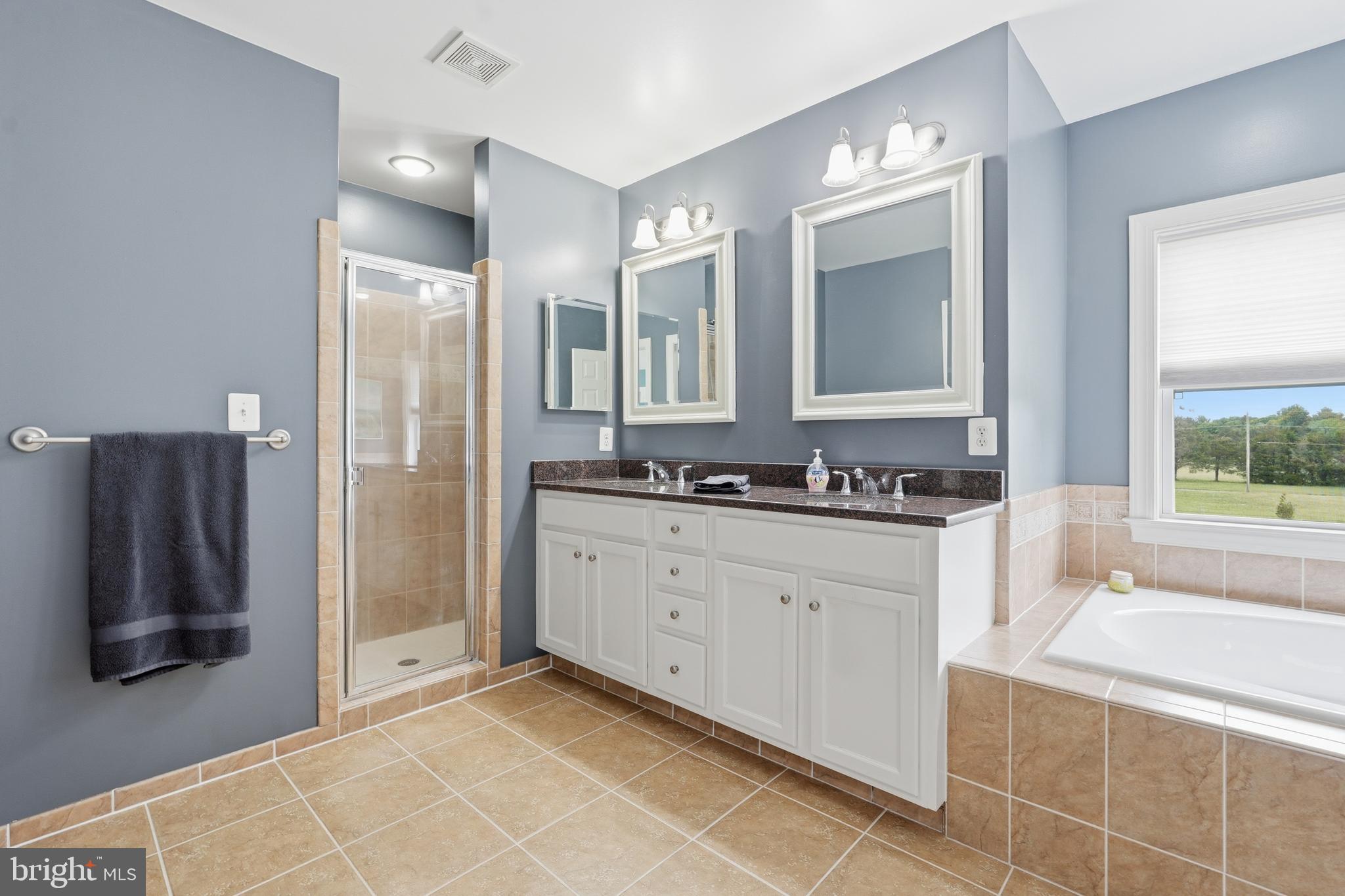 BROOKSIDE - Residential