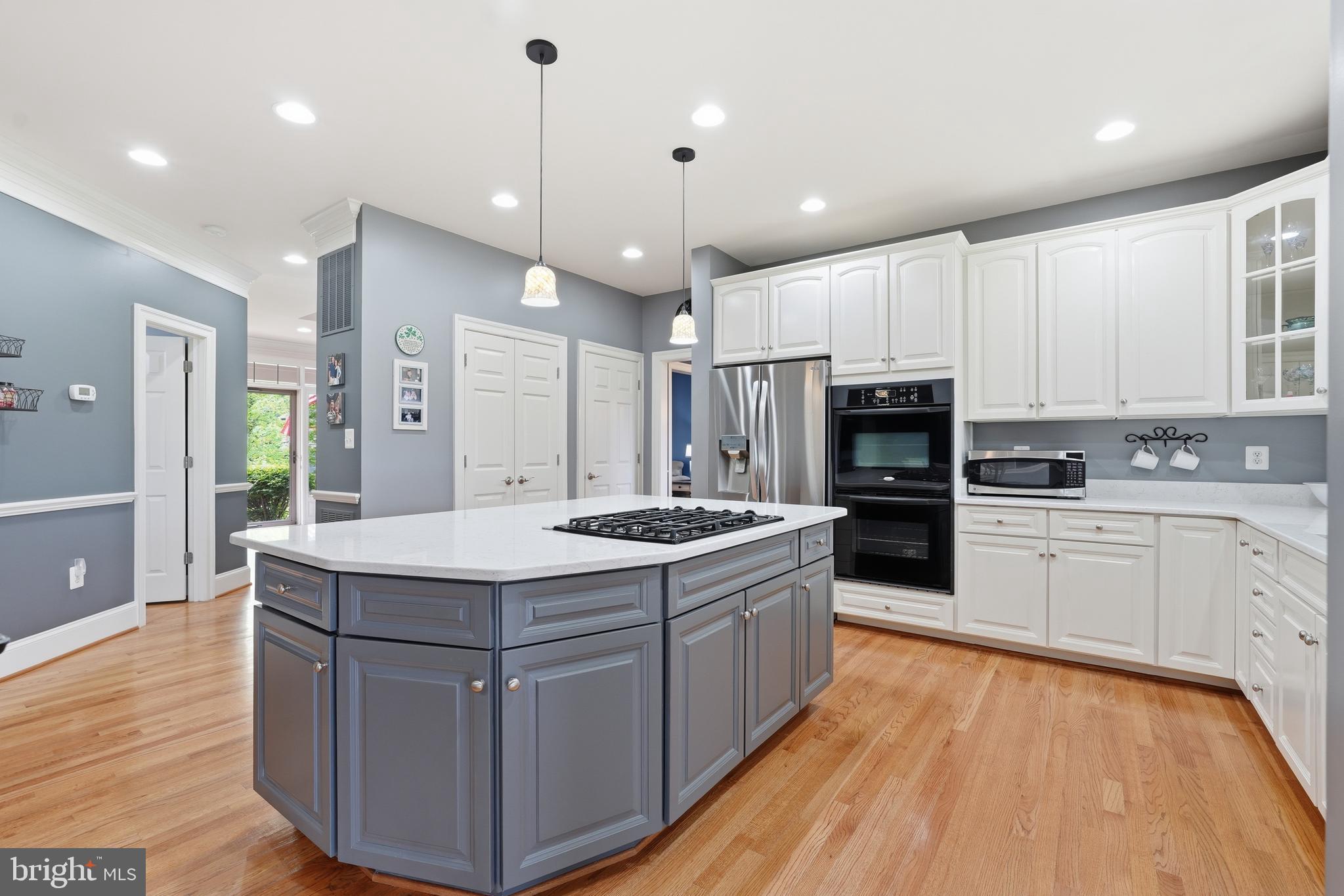 BROOKSIDE - Residential