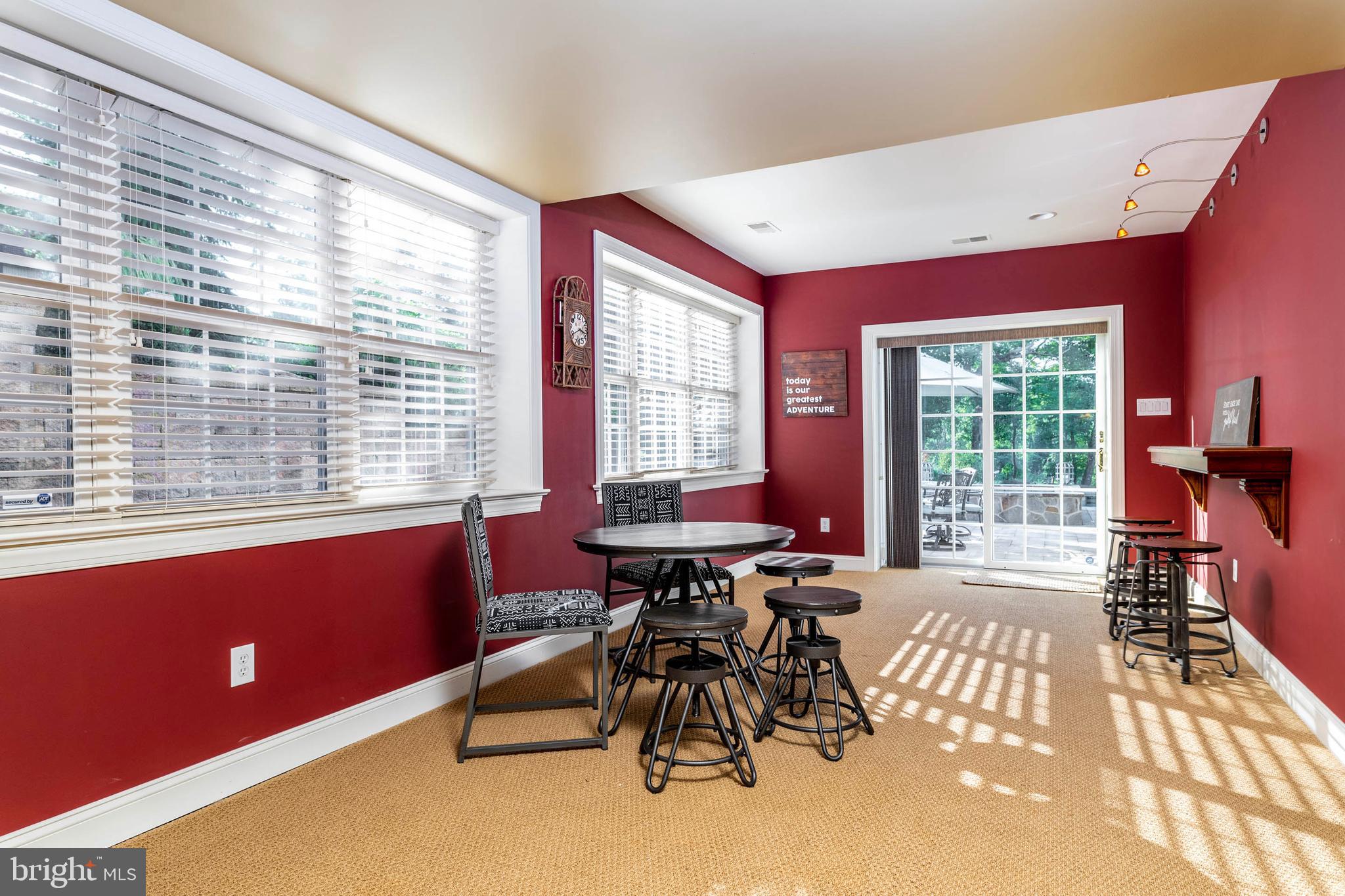 VALLEY PARK - Residential