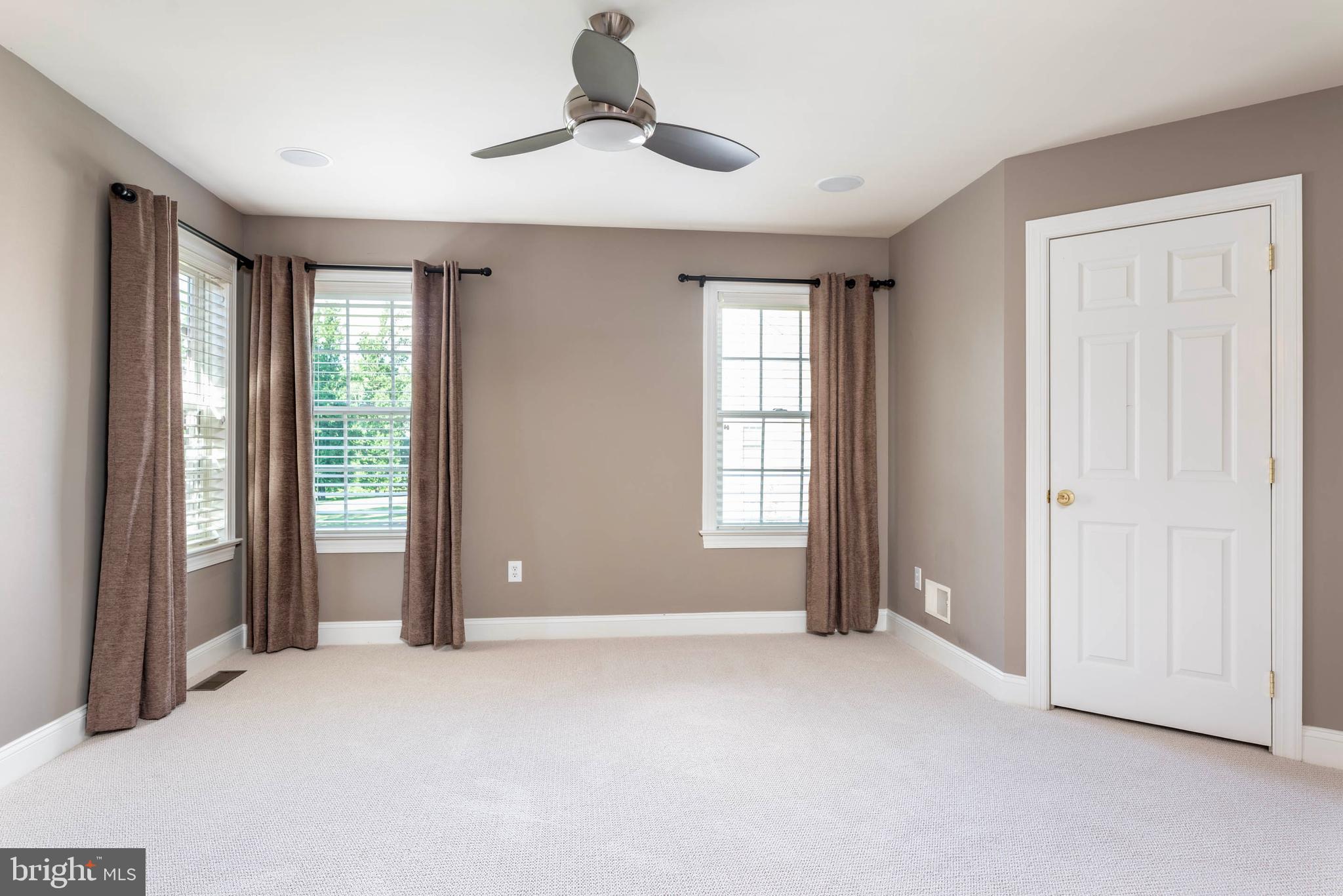 VALLEY PARK - Residential