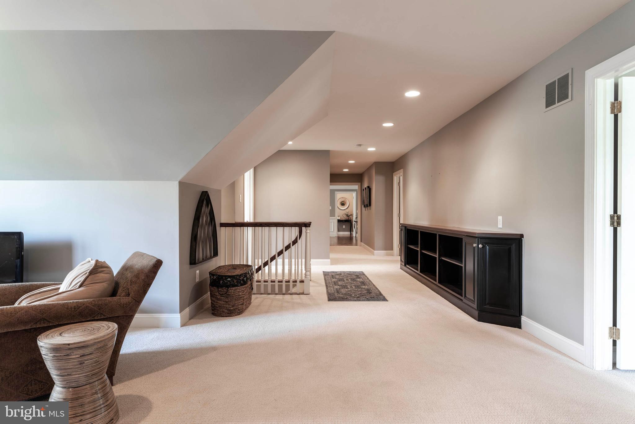 VALLEY PARK - Residential