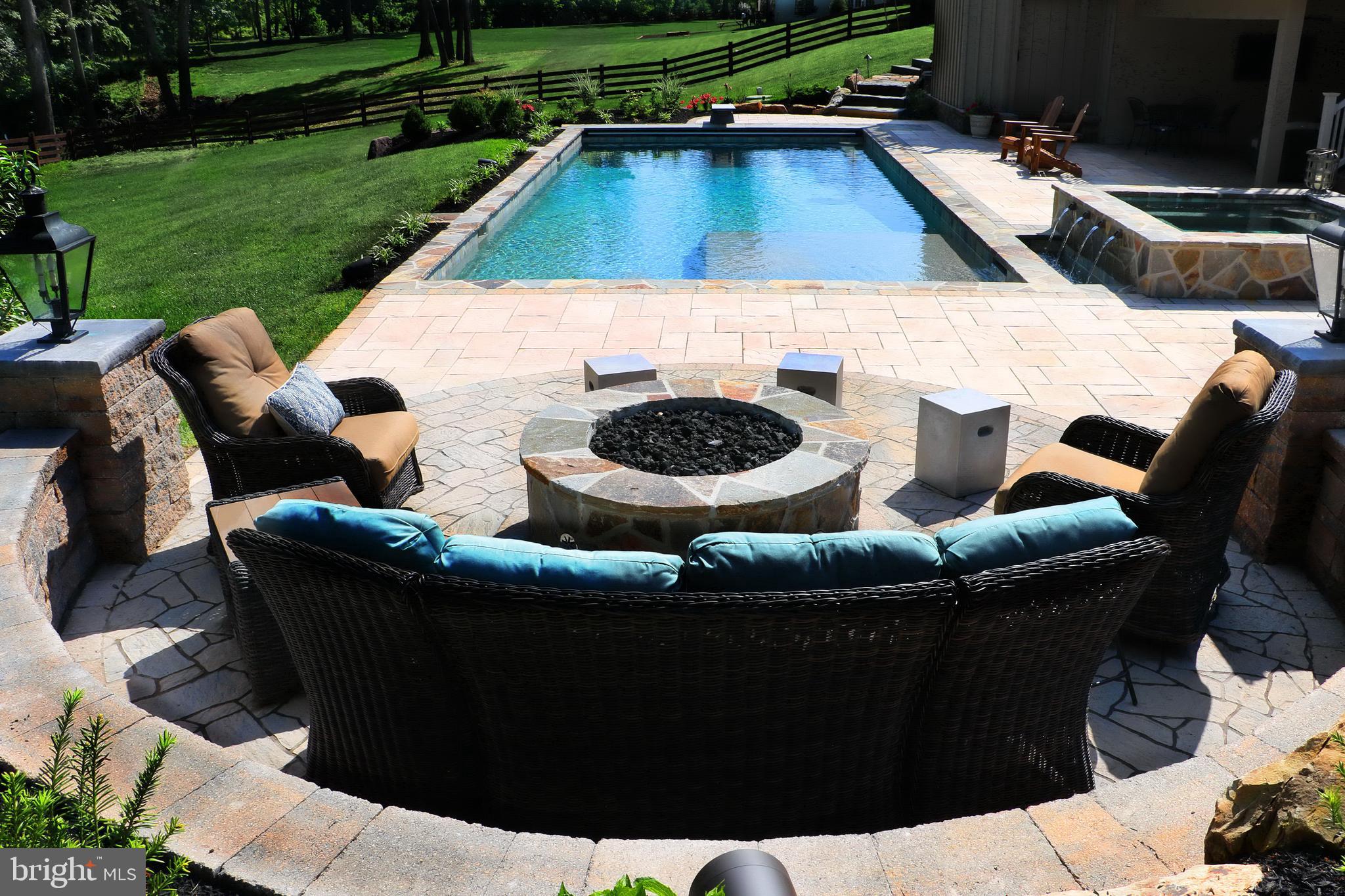 VALLEY PARK - Residential