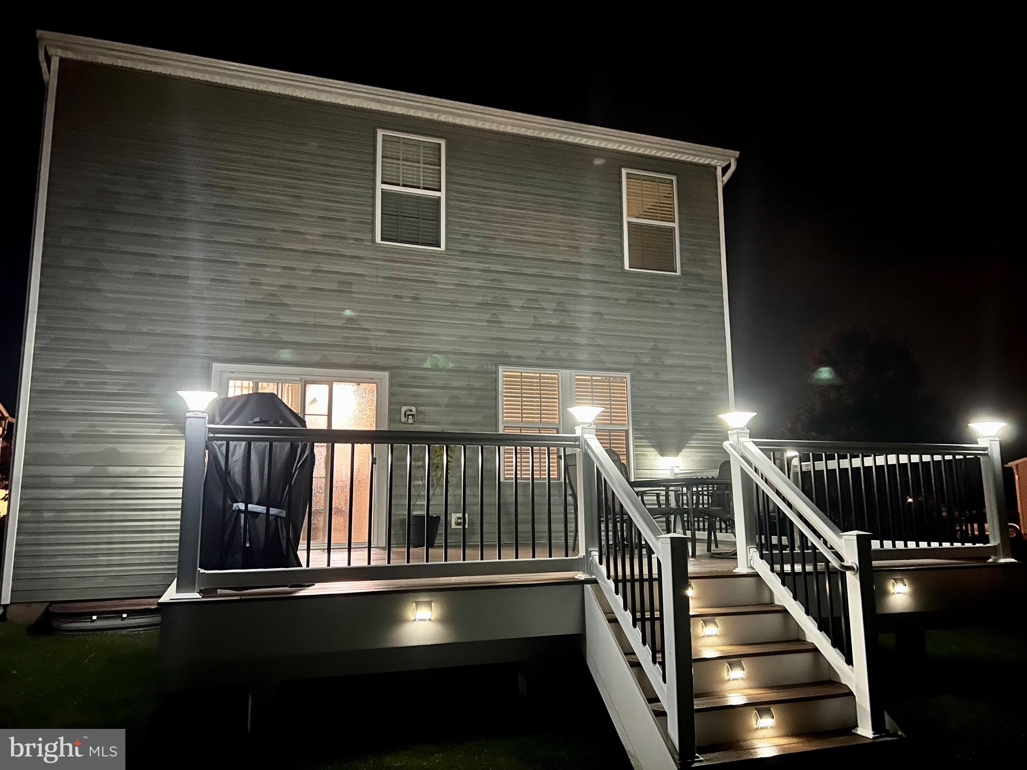 APPLECROSS - Residential Lease