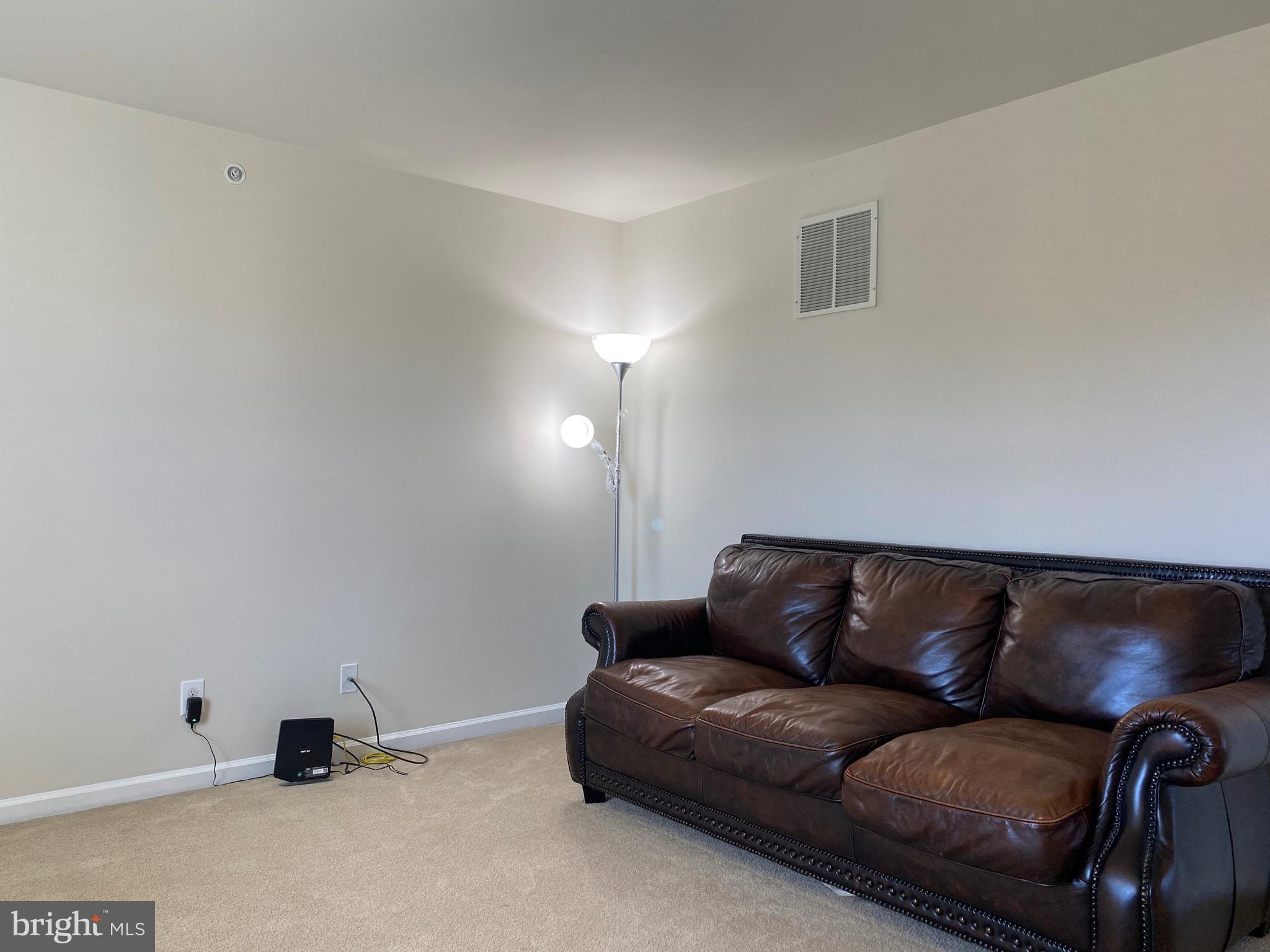 APPLECROSS - Residential Lease