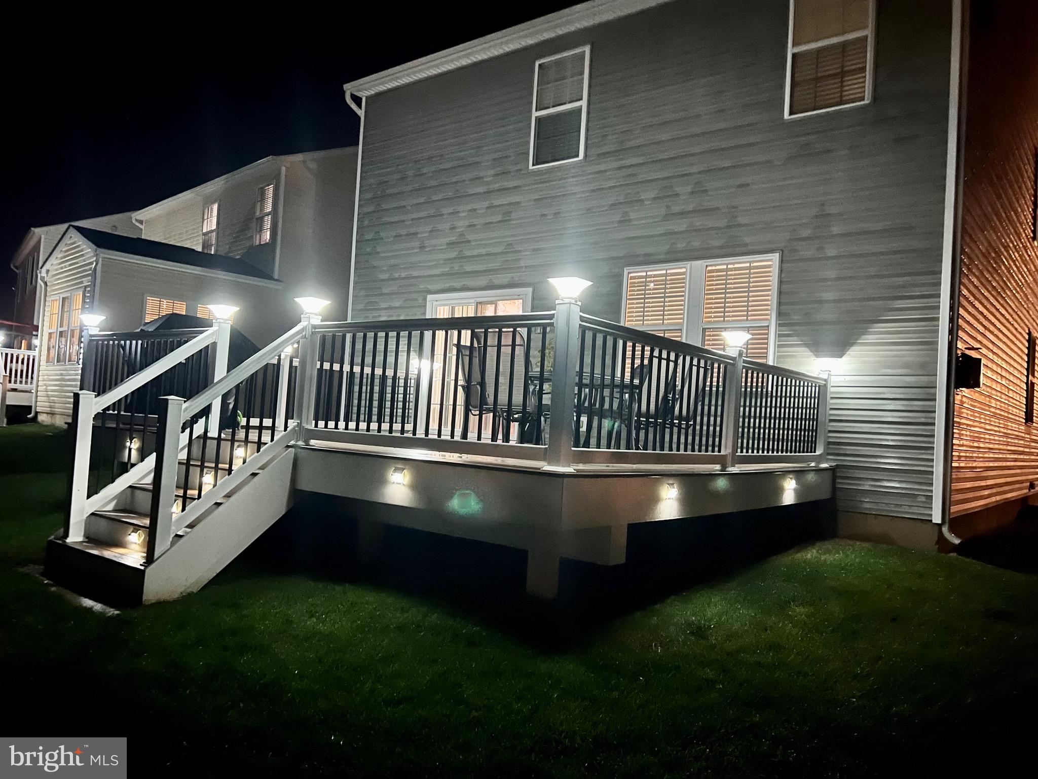 APPLECROSS - Residential Lease