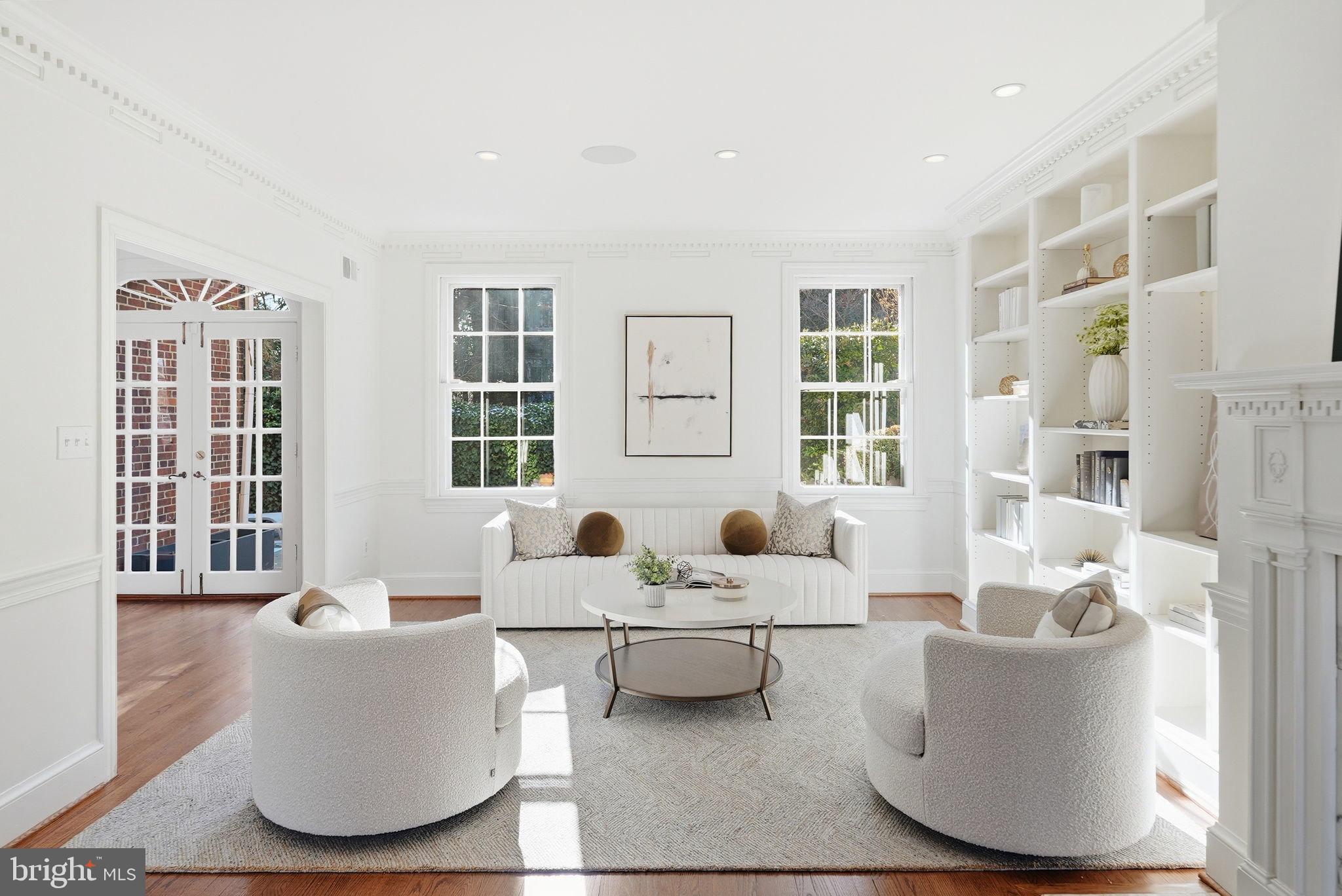 GEORGETOWN - Residential