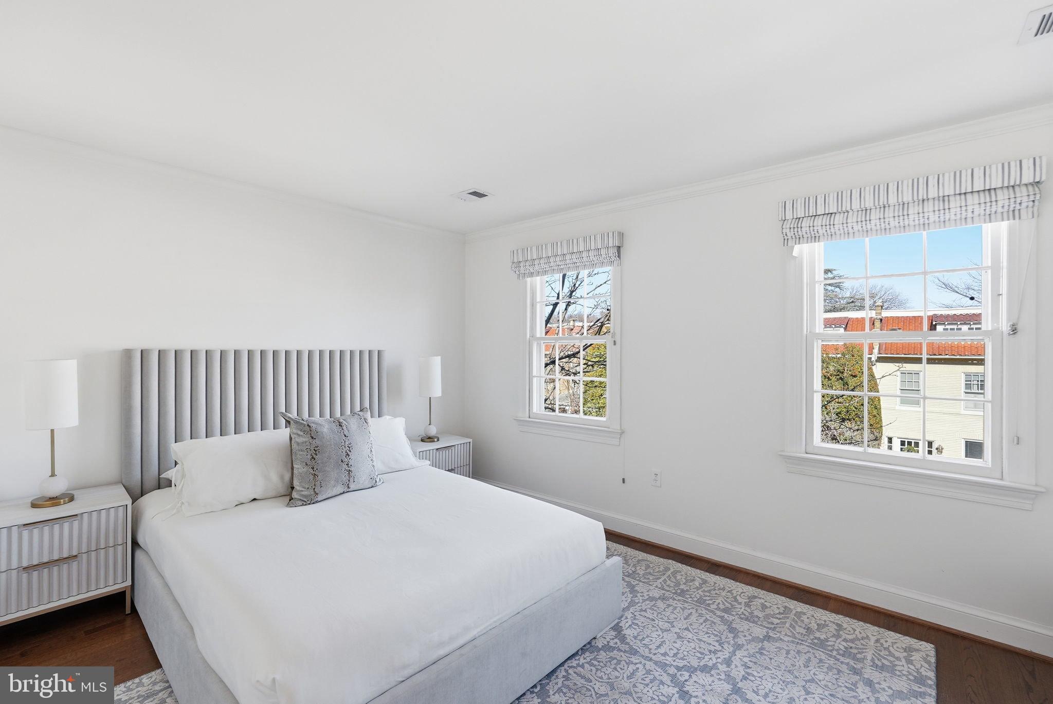 GEORGETOWN - Residential
