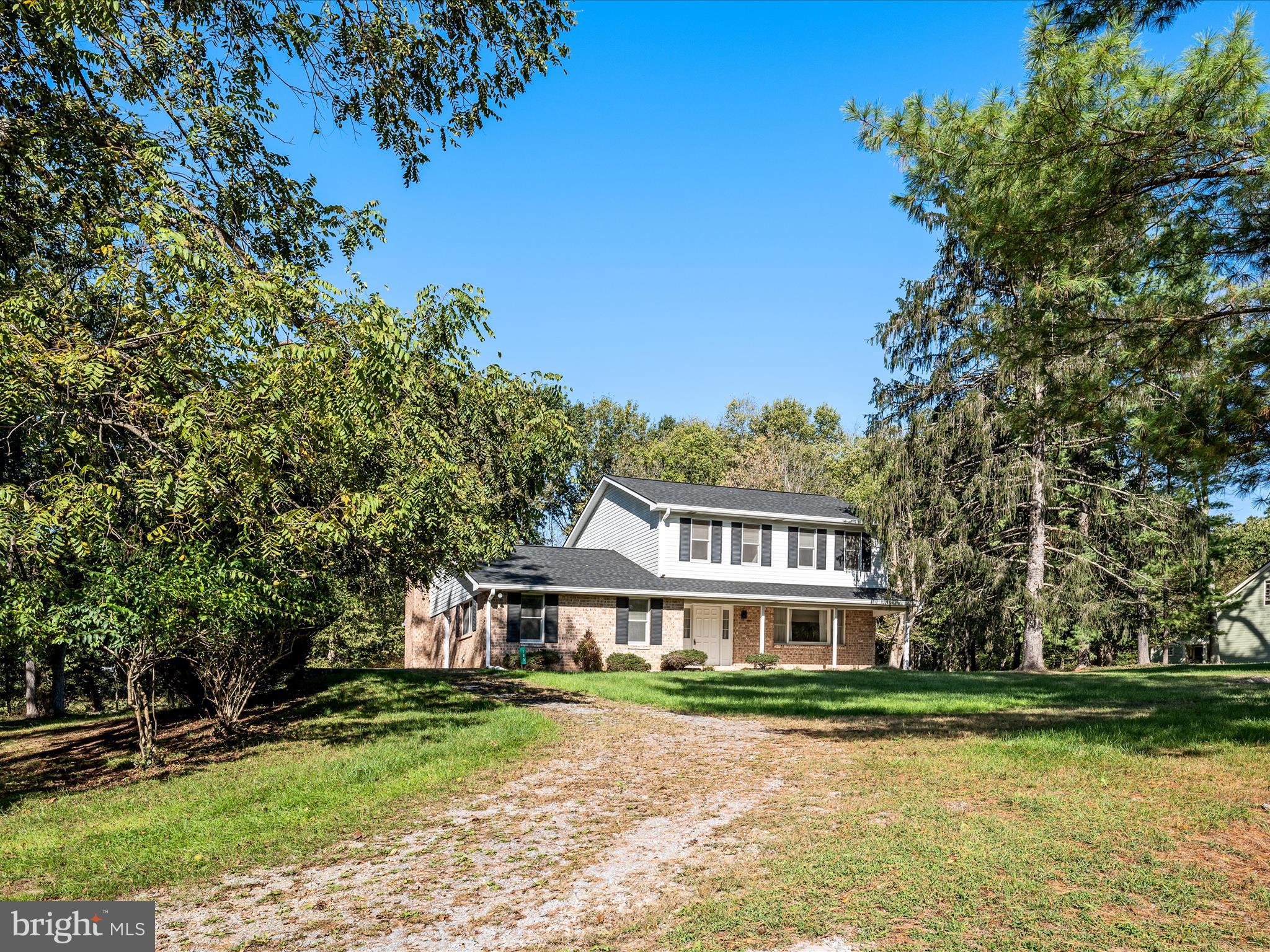 LEDGE LOWE - Residential