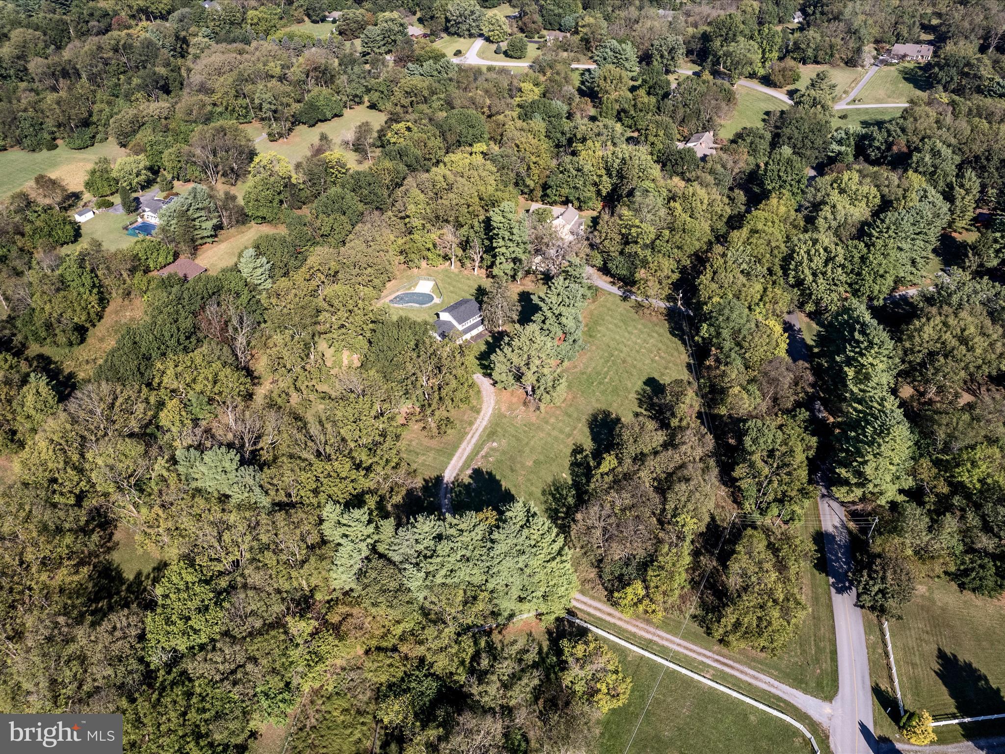 LEDGE LOWE - Residential