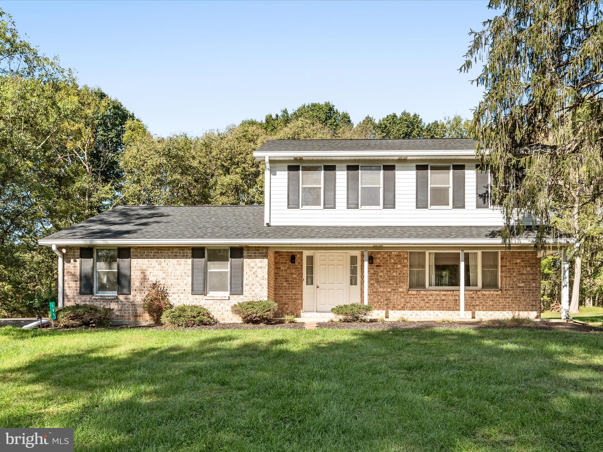 LEDGE LOWE - Residential