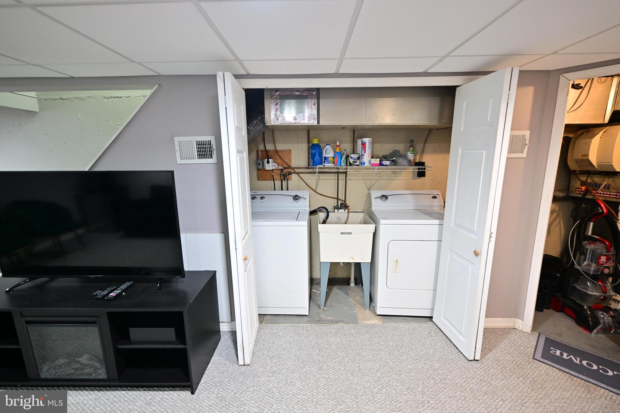 SPRING MILL - Residential