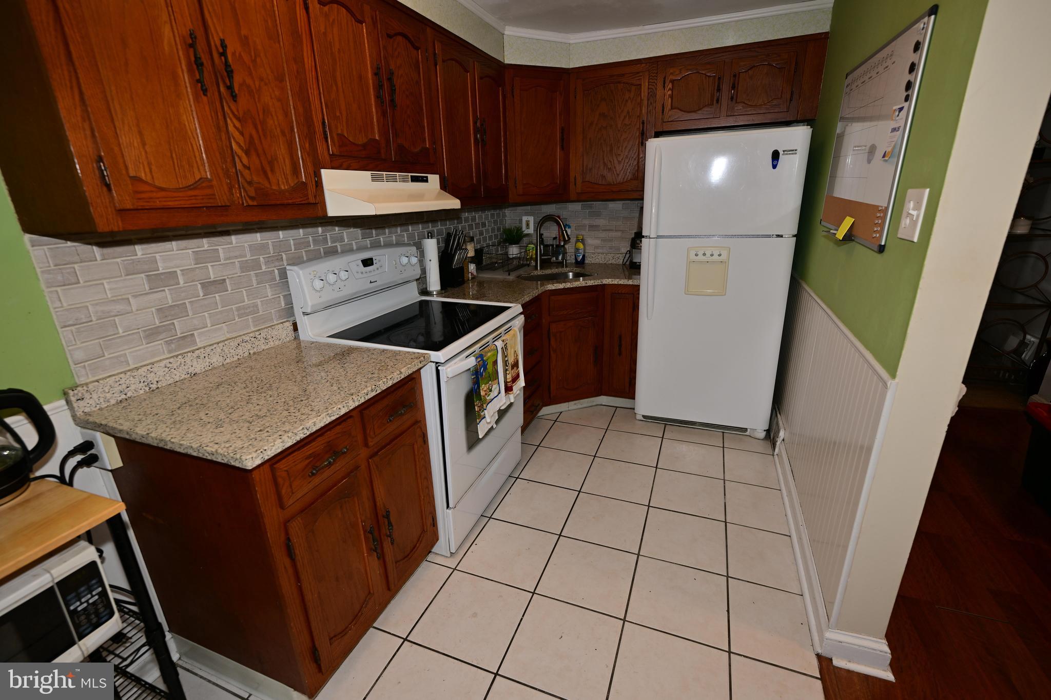 SPRING MILL - Residential