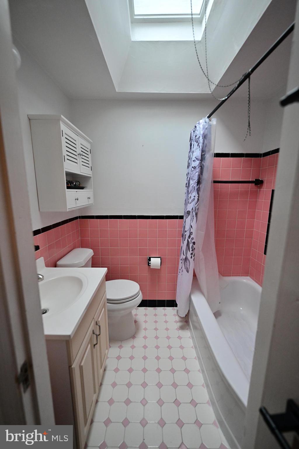 SPRING MILL - Residential