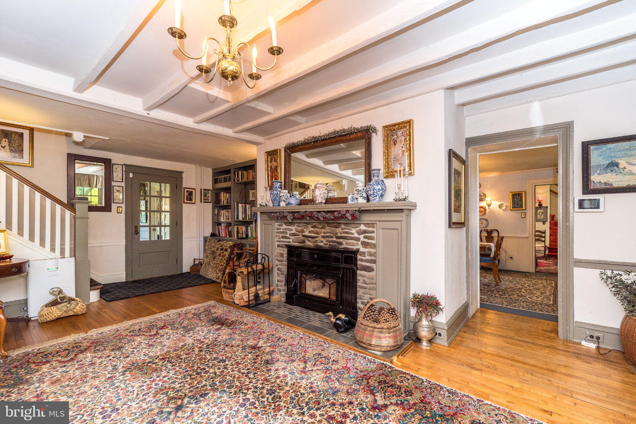 492 NEW GALENA ROAD
