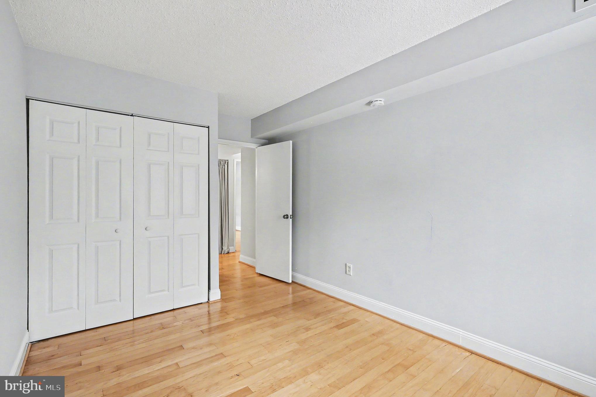 SHADOWOOD - Residential Lease