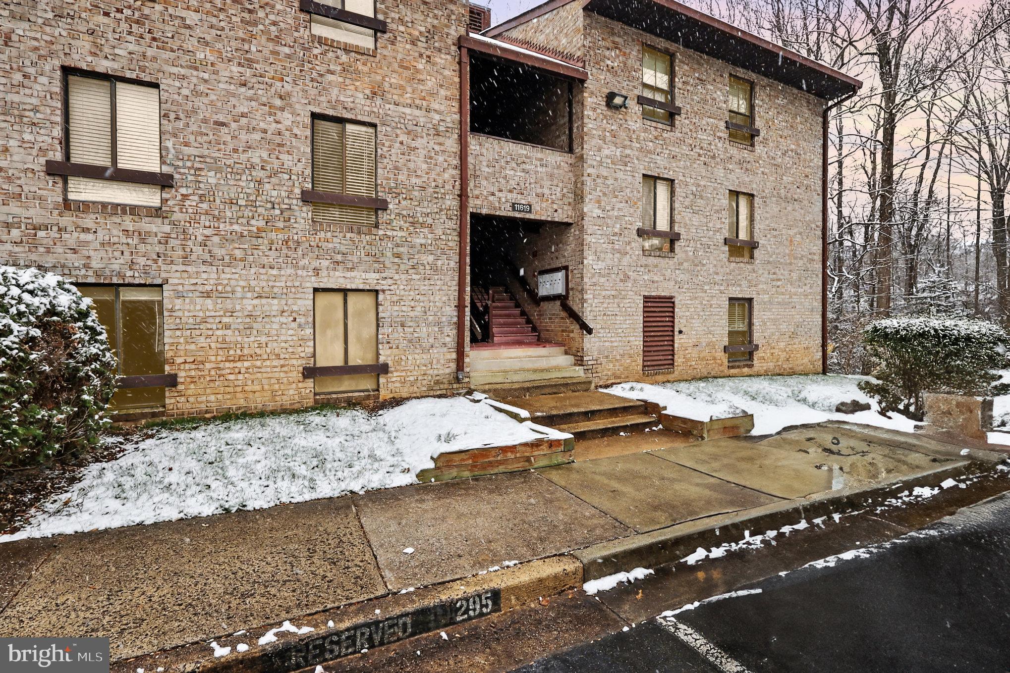 SHADOWOOD - Residential Lease