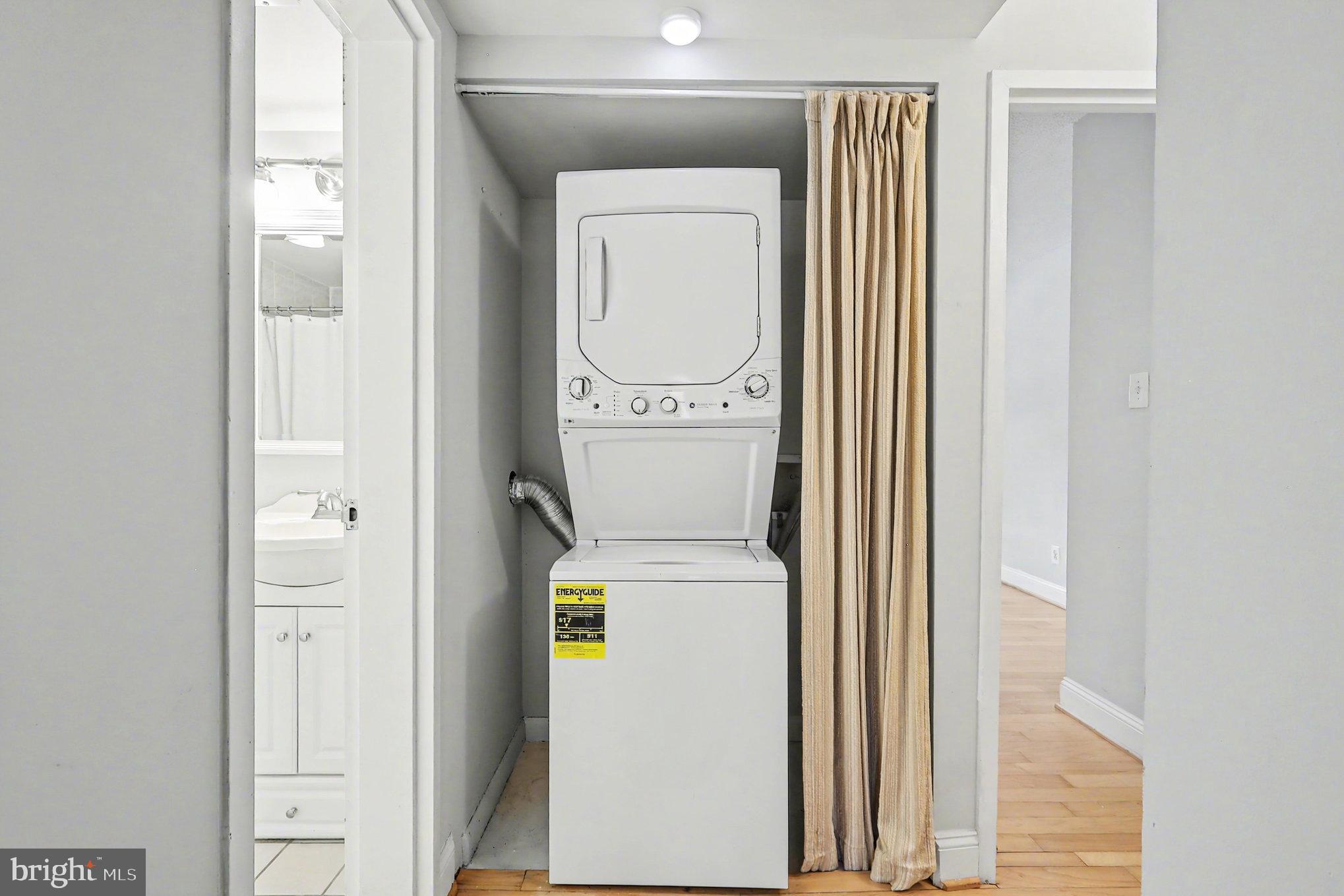 SHADOWOOD - Residential Lease