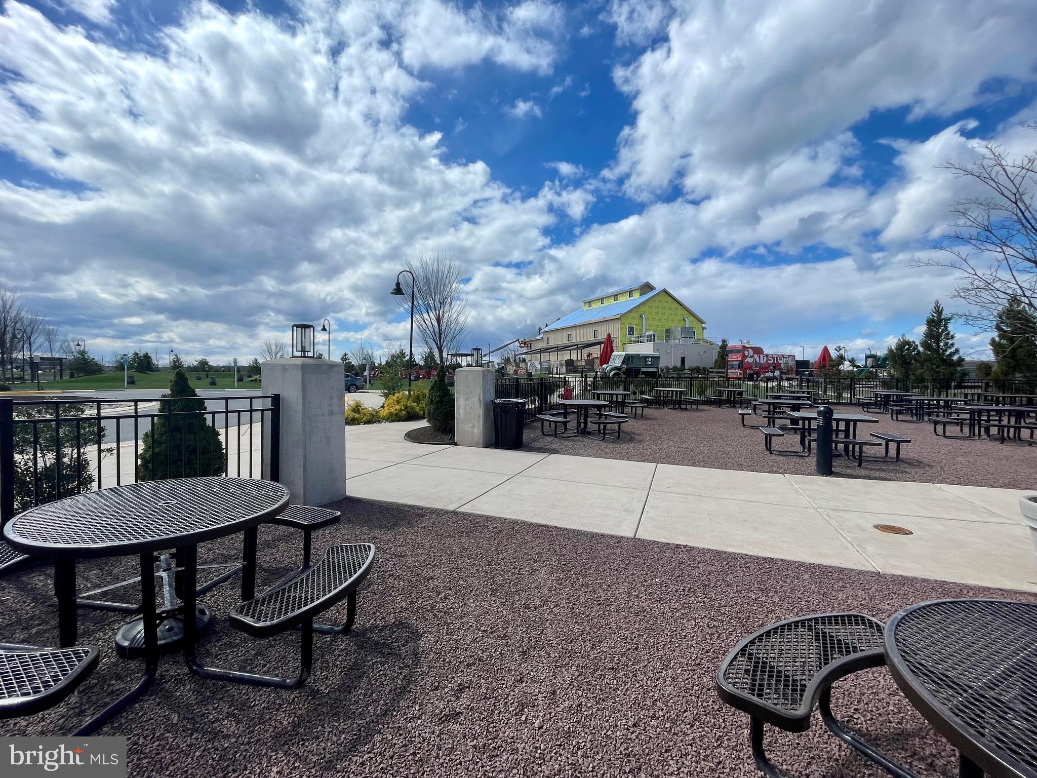 BRAEMAR-TARTAN VILLAGE - Residential