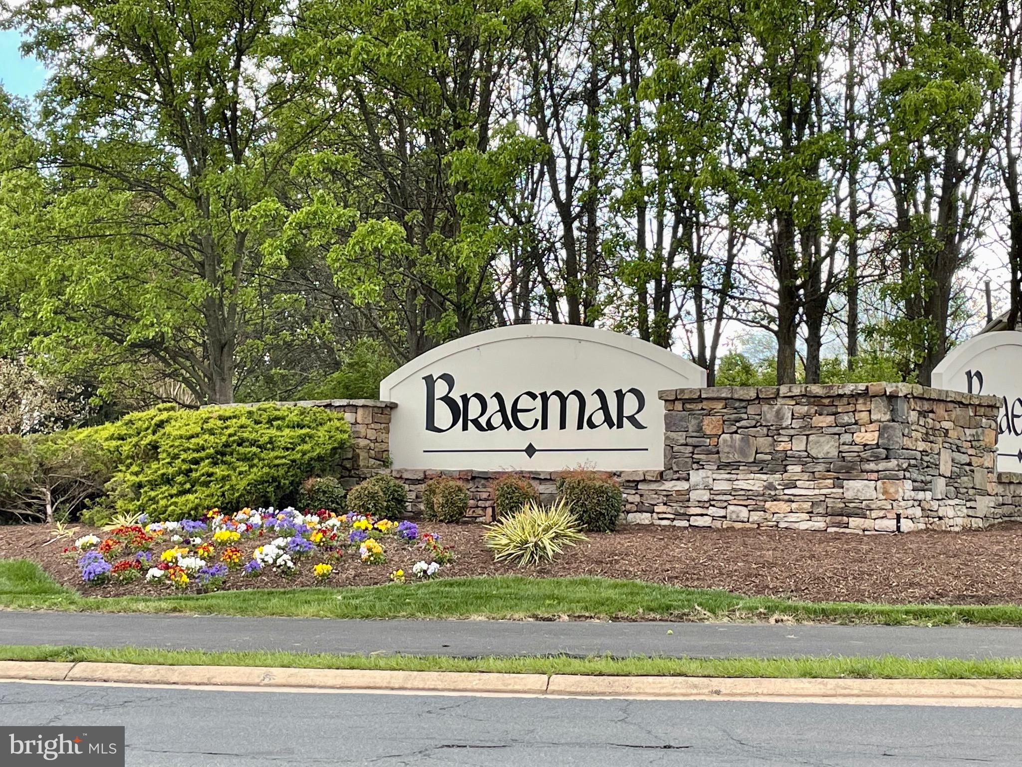 BRAEMAR-TARTAN VILLAGE - Residential